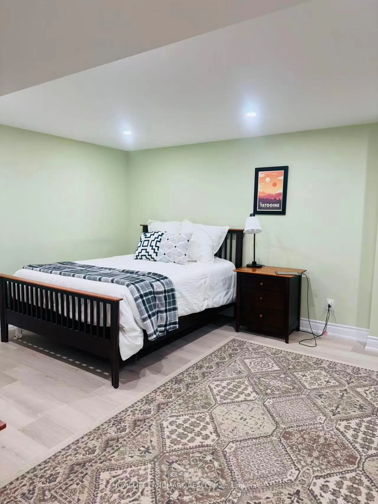 Photo 8 of Unit Basement, 168 Timpson Drive, Aurora, Aurora Highlands — HOMEH