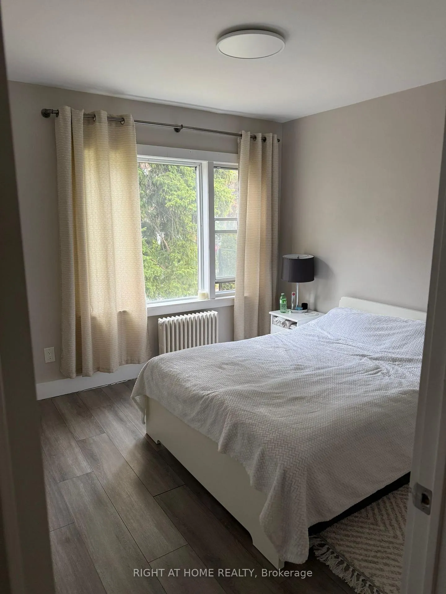 Photo 6 of Unit 1, 165 Berry Road, Etobicoke, Stonegate-Queensway — HOMEH