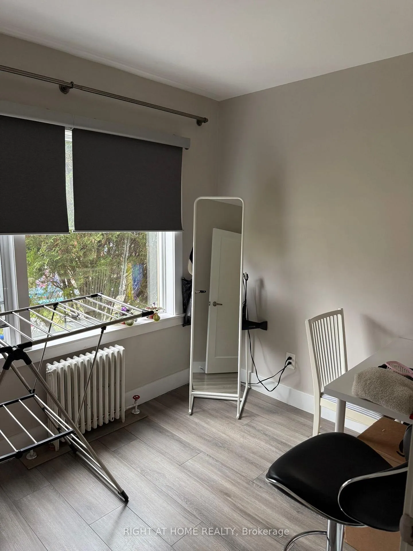 Photo 8 of Unit 1, 165 Berry Road, Etobicoke, Stonegate-Queensway — HOMEH