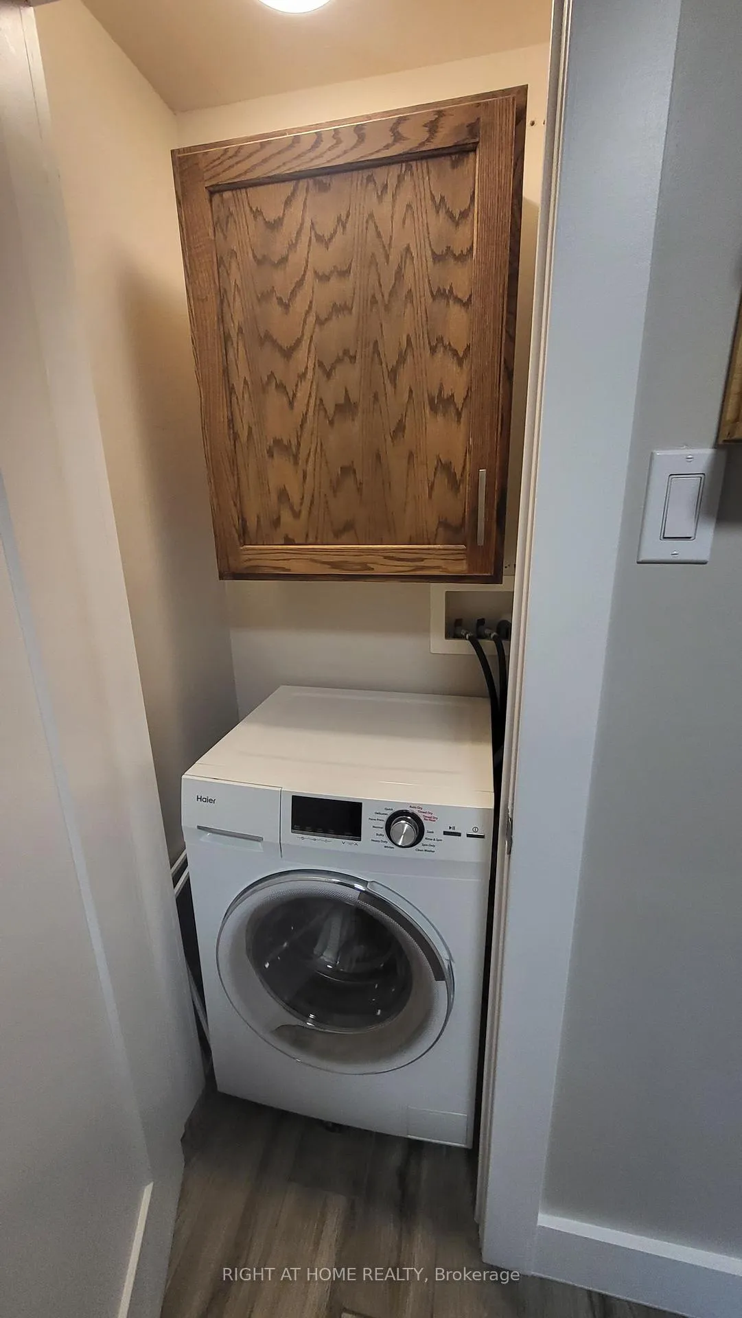 Photo 12 of Unit 1, 165 Berry Road, Etobicoke, Stonegate-Queensway — HOMEH
