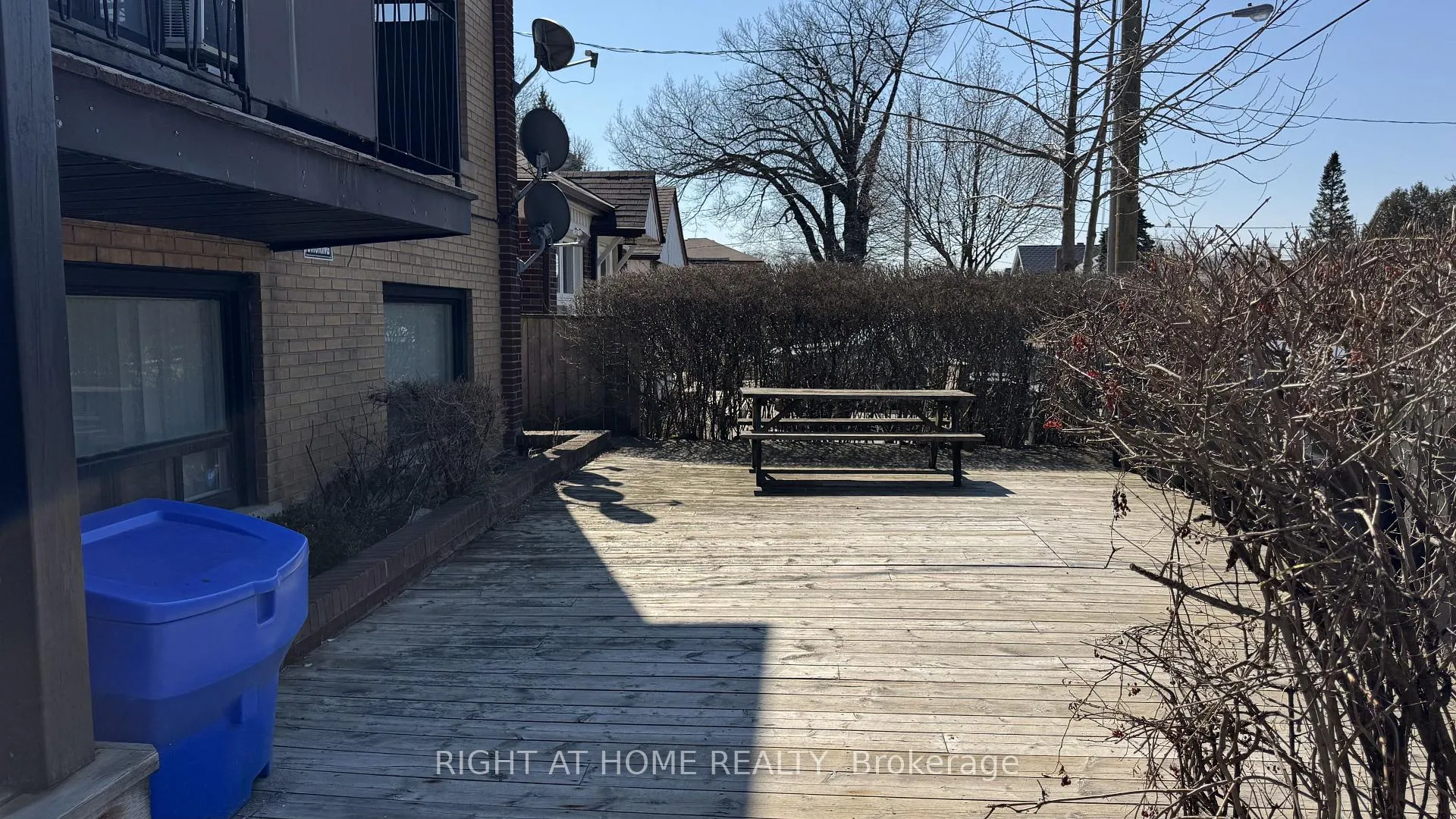 Photo 10 of 139 Royal York Road, Etobicoke, Mimico — HOMEH
