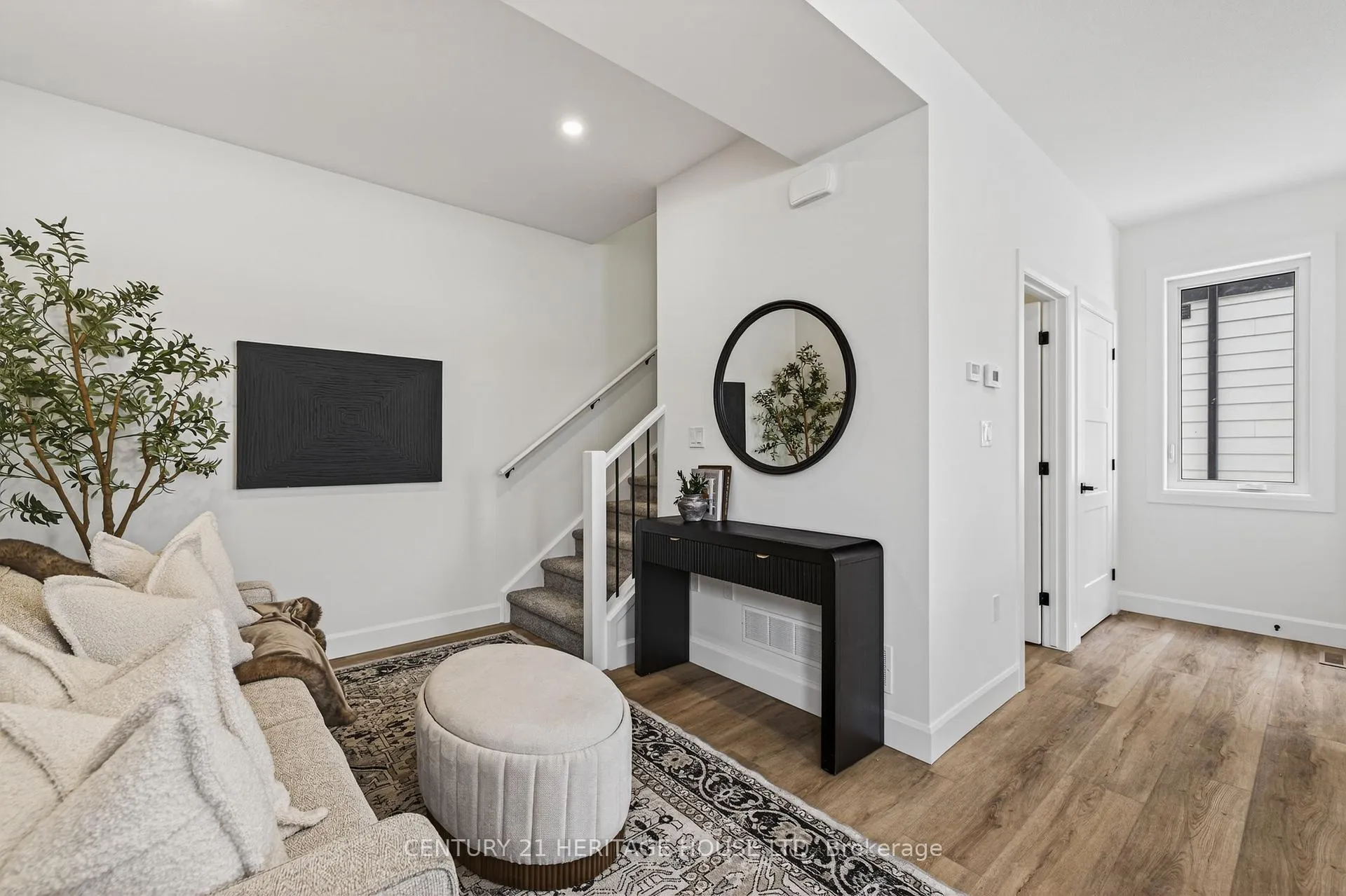 Photo 12 of 51183 Ron Mcneil Line, Malahide, Springfield — HOMEH