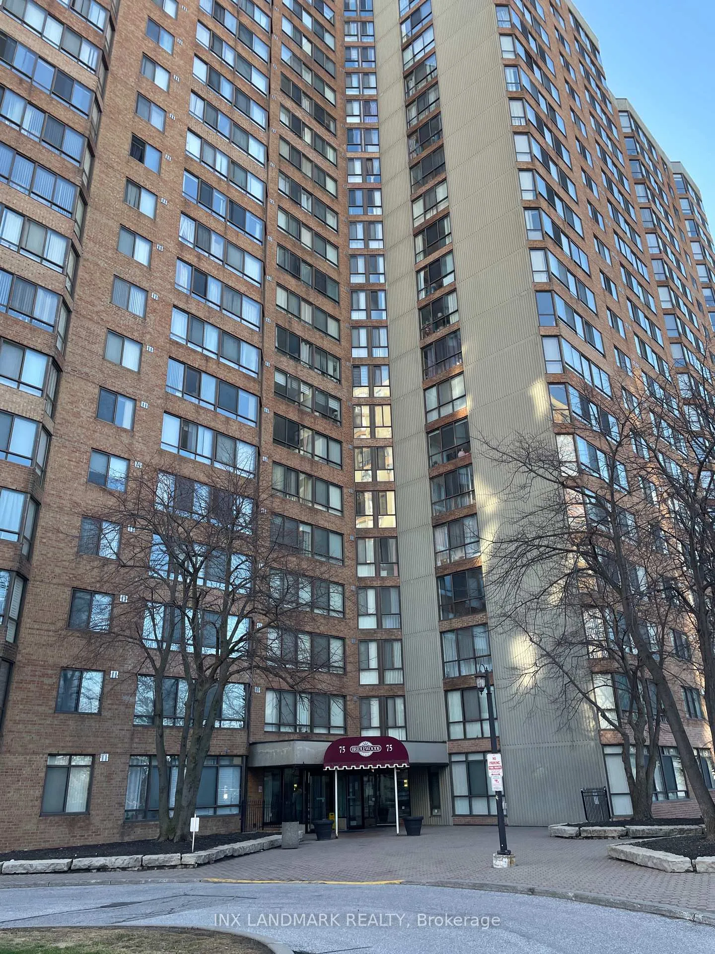 Front of Unit 916, 75 Bamburgh Circle