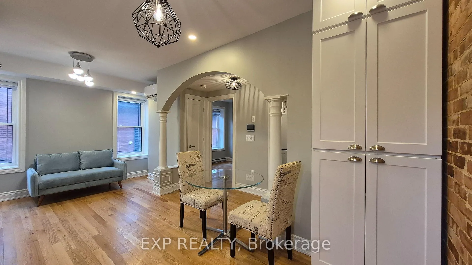 Photo 3 of Unit 204, 157 James Street, Ottawa, Ottawa Centre — HOMEH