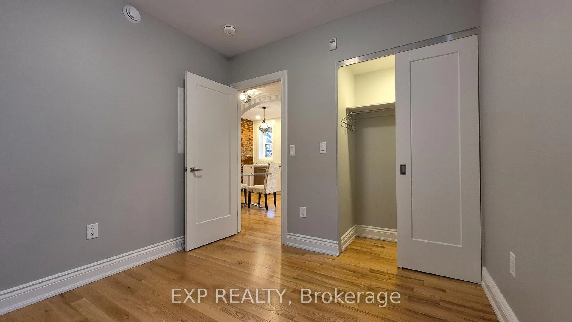 Photo 6 of Unit 204, 157 James Street, Ottawa, Ottawa Centre — HOMEH