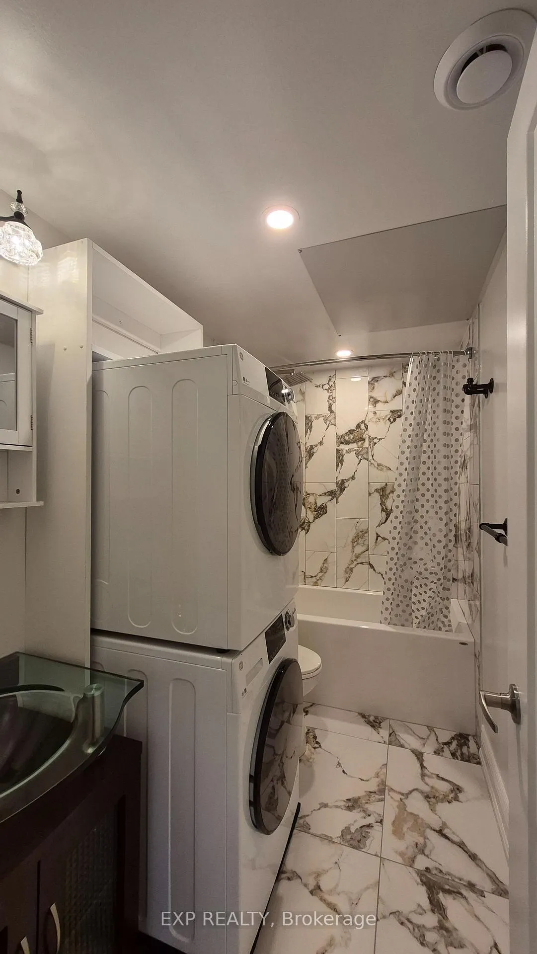 Photo 13 of Unit 204, 157 James Street, Ottawa, Ottawa Centre — HOMEH