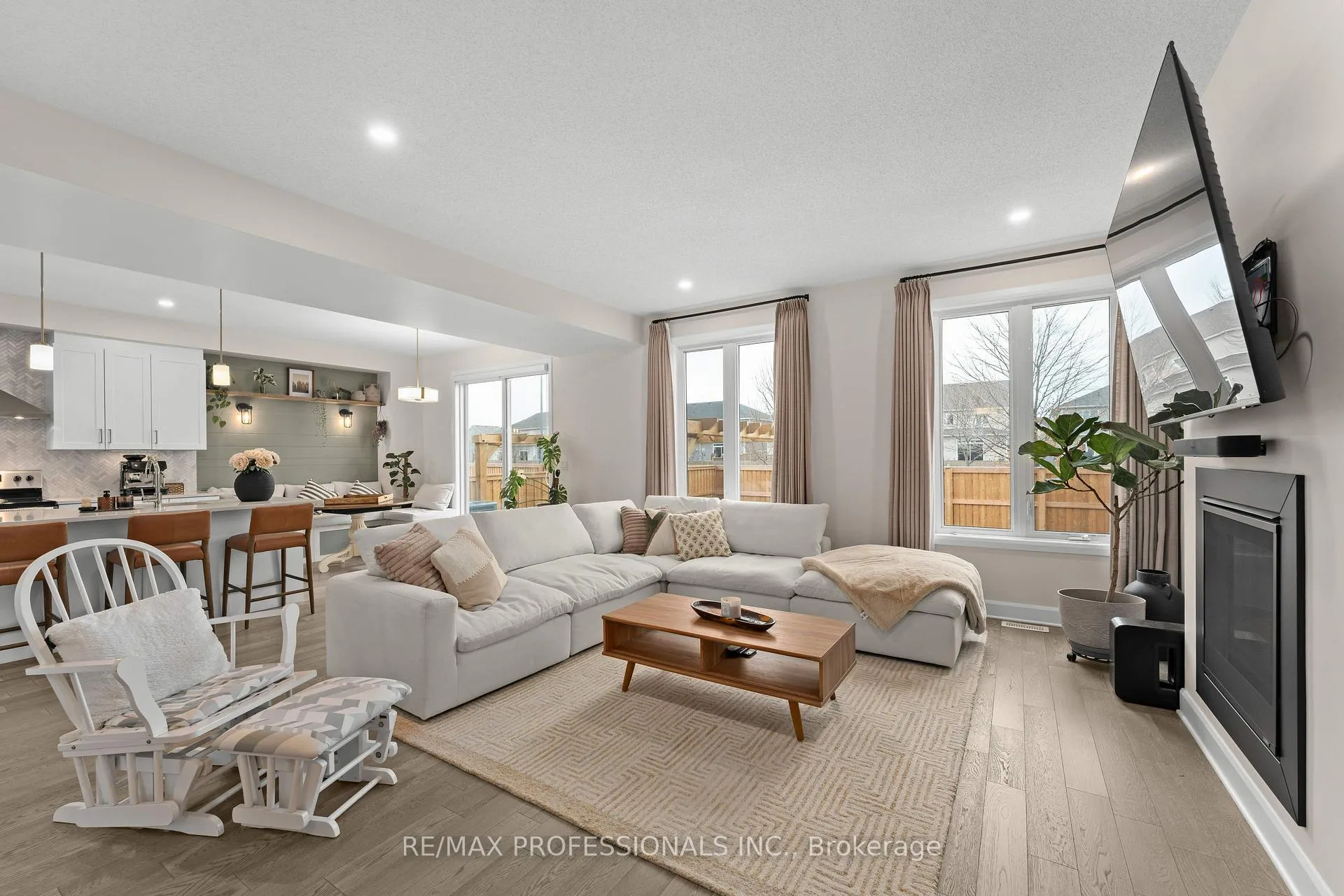 Photo 7 of 1395 Monarch Drive, Kingston, City Northwest — HOMEH