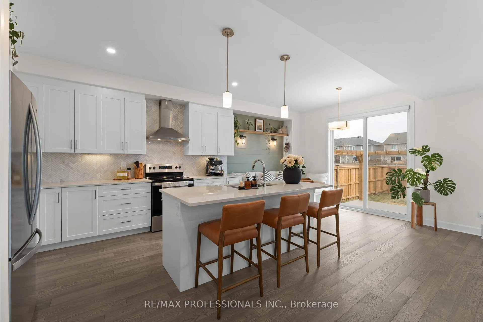 Photo 9 of 1395 Monarch Drive, Kingston, City Northwest — HOMEH