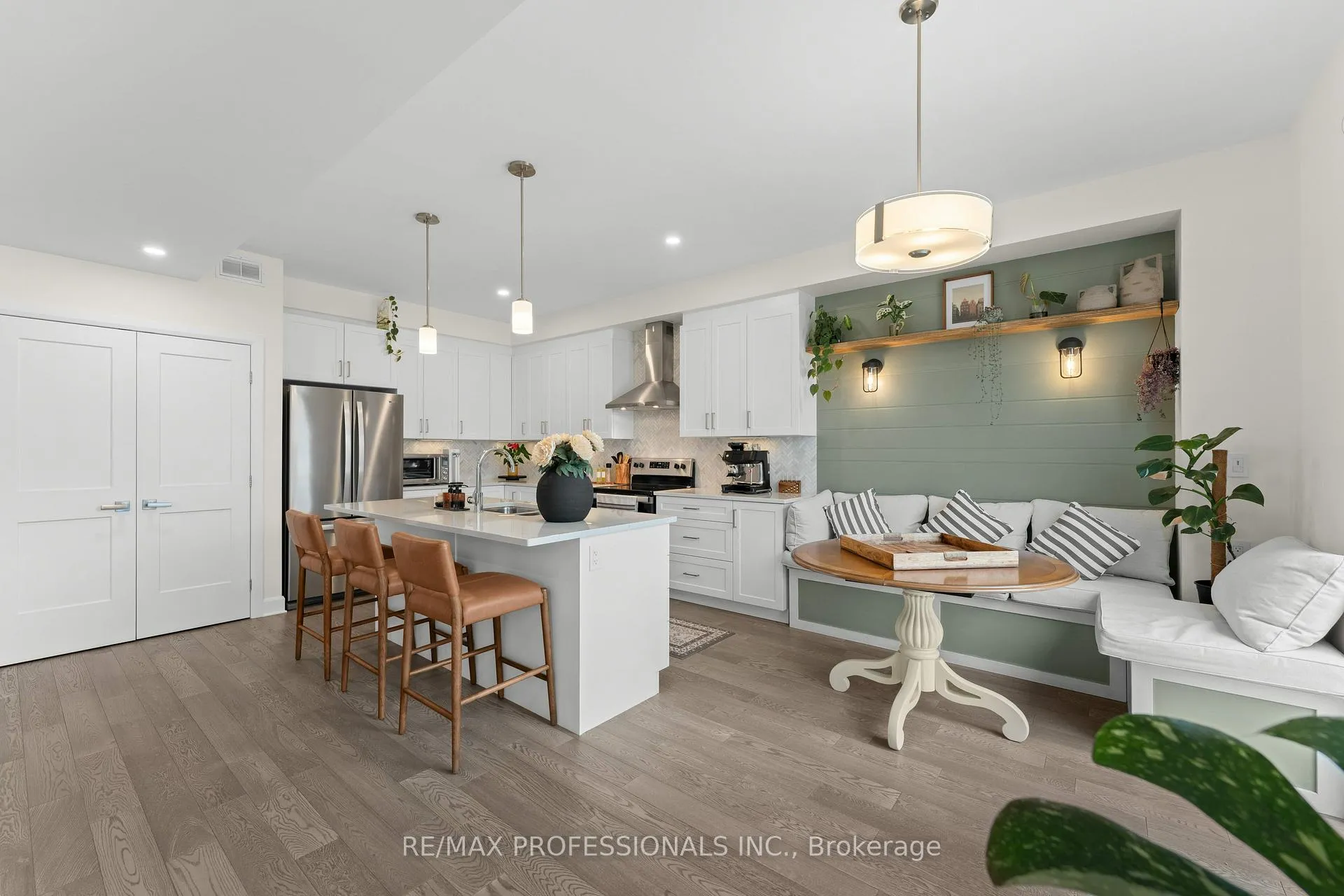 Photo 10 of 1395 Monarch Drive, Kingston, City Northwest — HOMEH