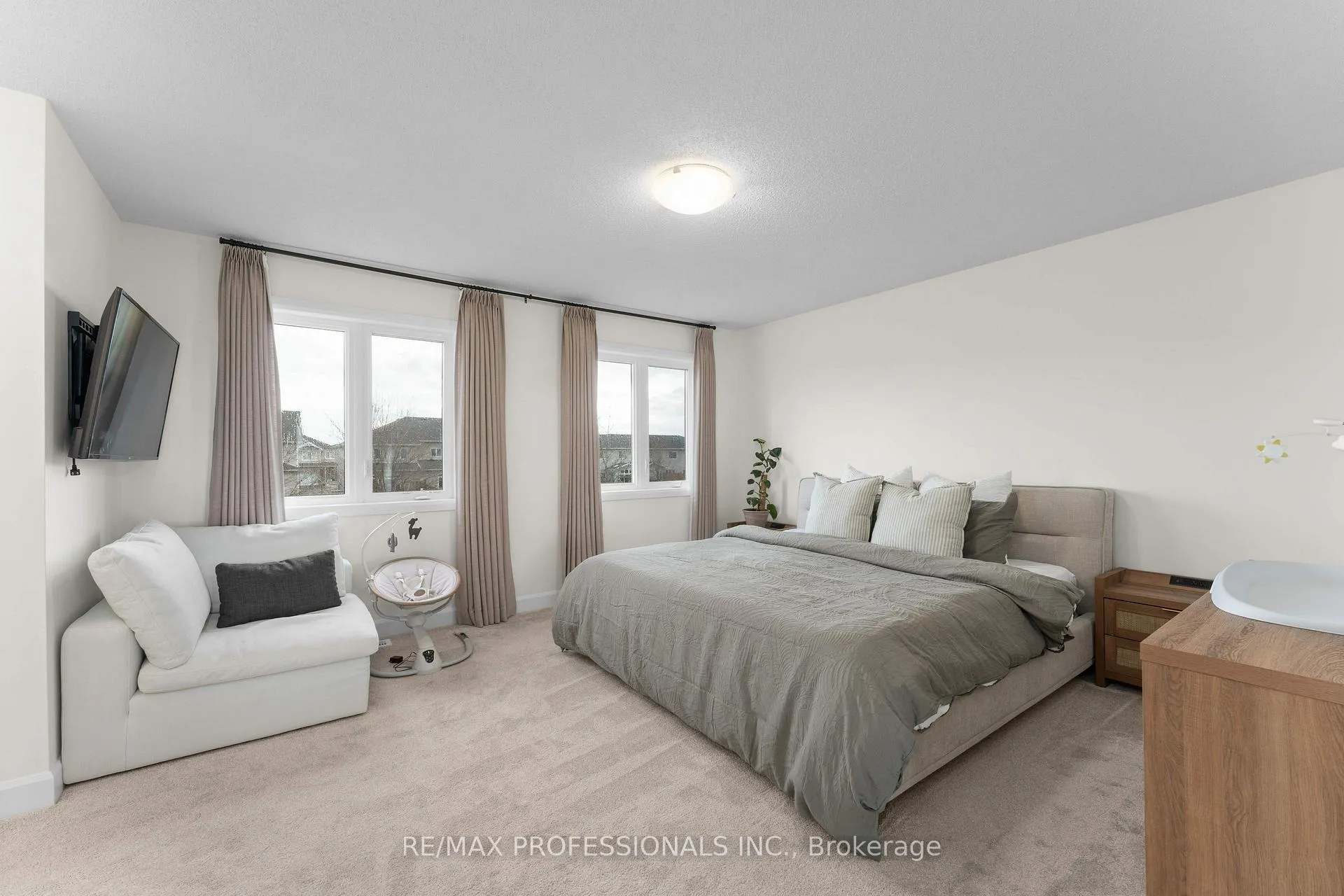 Photo 23 of 1395 Monarch Drive, Kingston, City Northwest — HOMEH