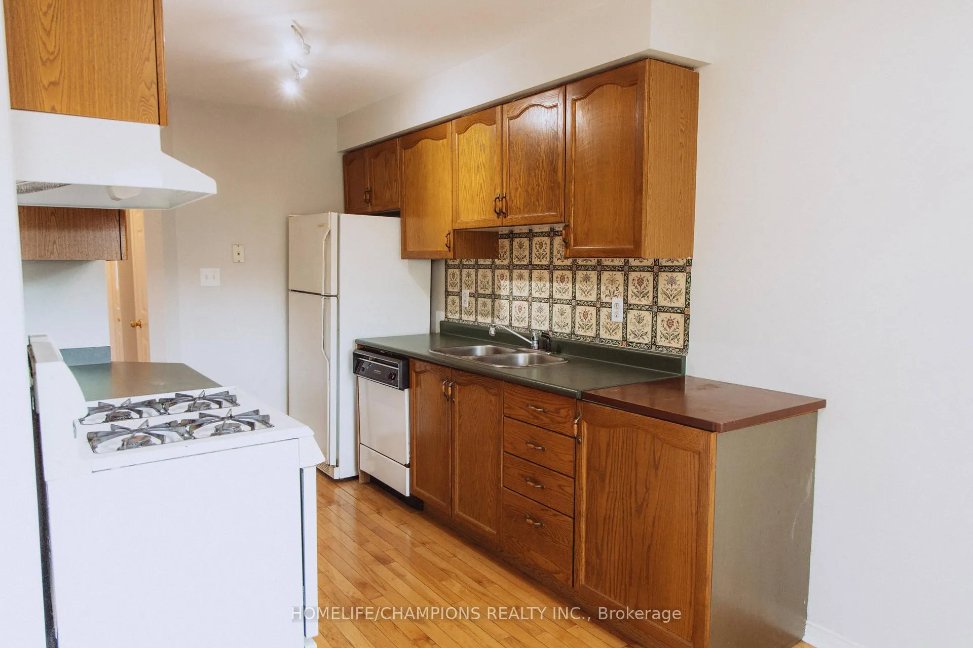 Photo 5 of Unit 30, 1345 Altona Road, Pickering, Rougemount — HOMEH