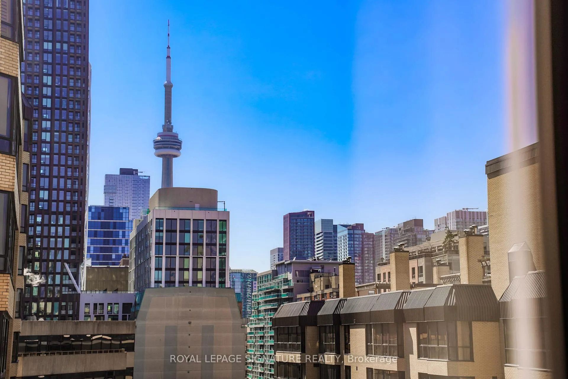 Photo 18 of Unit 1001, 211 St Patrick Street, Toronto, Kensington-Chinatown — HOMEH