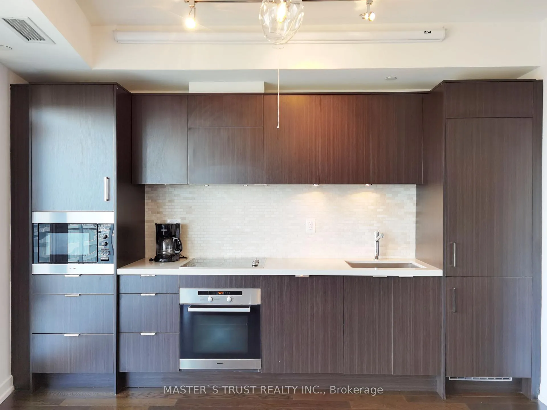 Photo 6 of Unit 2805, 21 Widmer Street, Toronto, Waterfront Communities — HOMEH