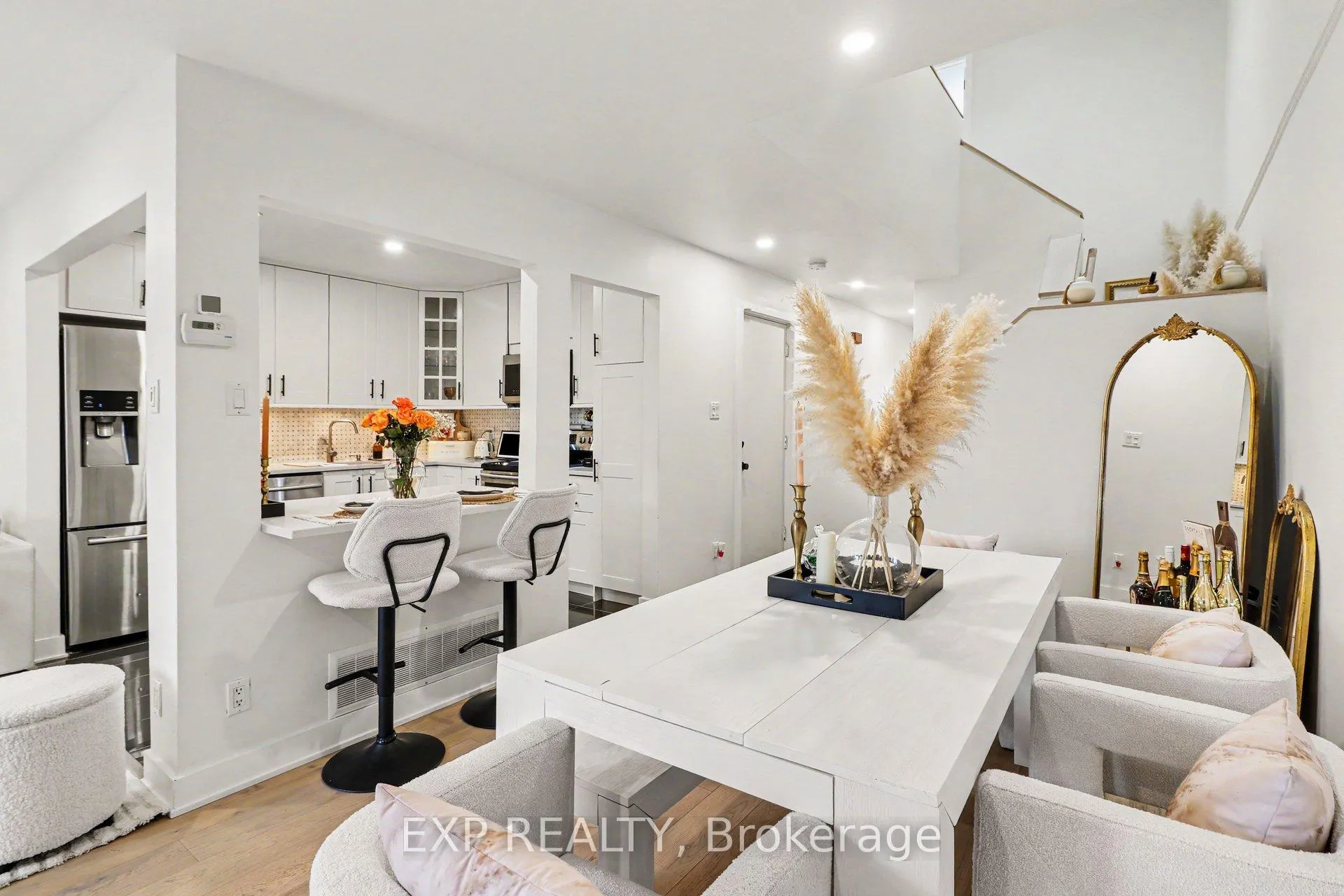 Photo 14 of 358 Valade Crescent, Ottawa, Fallingbrook/Pineridge — HOMEH