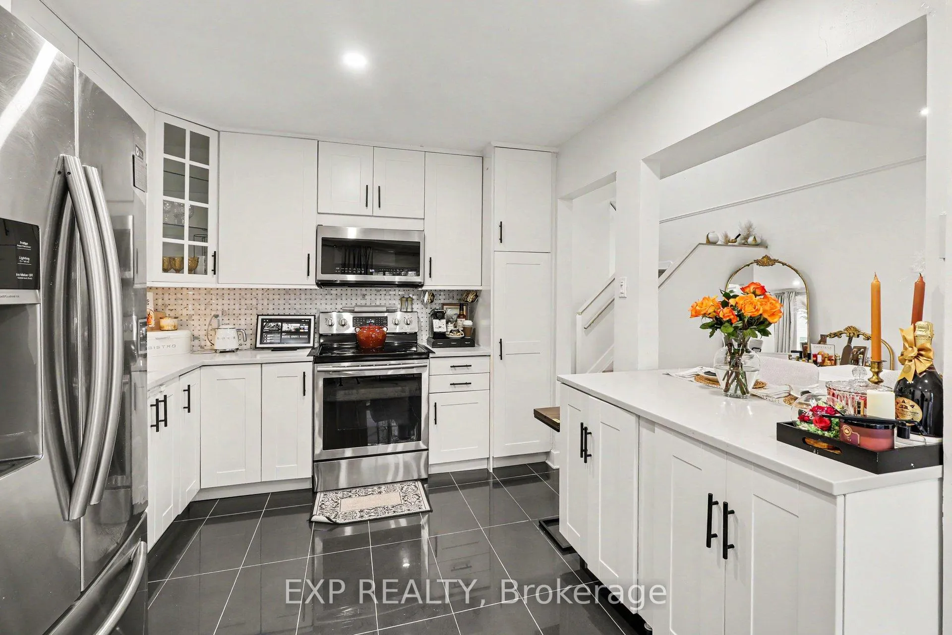 Photo 17 of 358 Valade Crescent, Ottawa, Fallingbrook/Pineridge — HOMEH