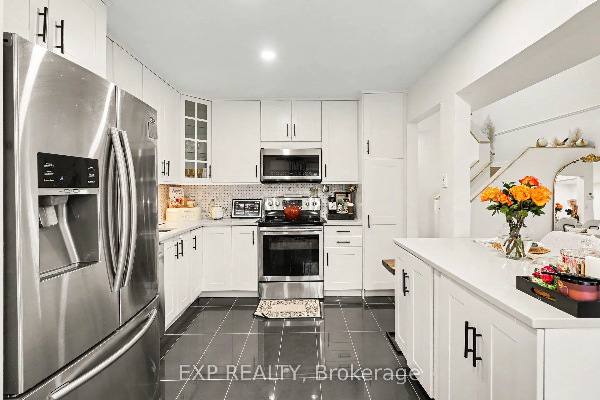 Photo 18 of 358 Valade Crescent, Ottawa, Fallingbrook/Pineridge — HOMEH