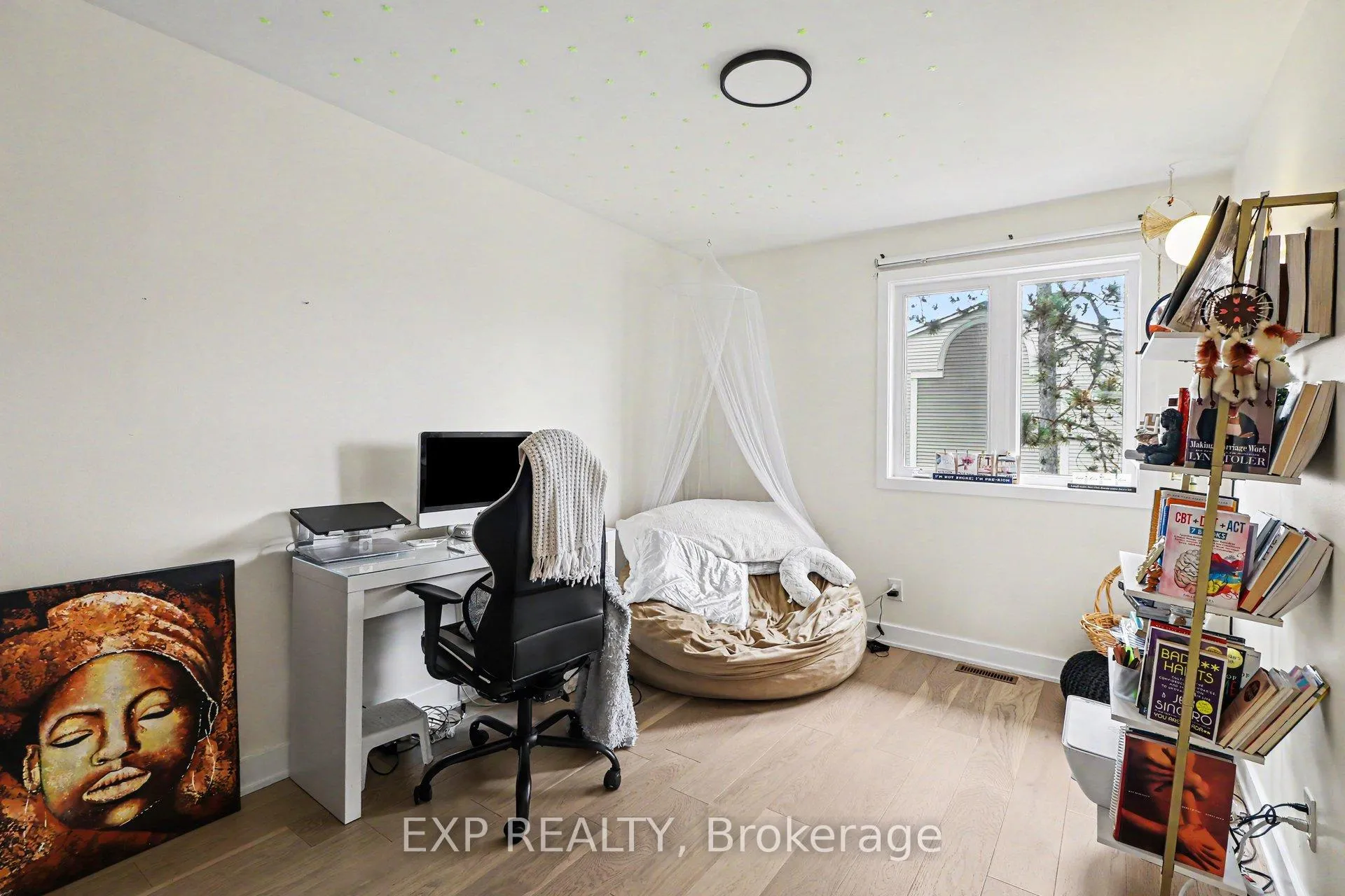 Photo 26 of 358 Valade Crescent, Ottawa, Fallingbrook/Pineridge — HOMEH