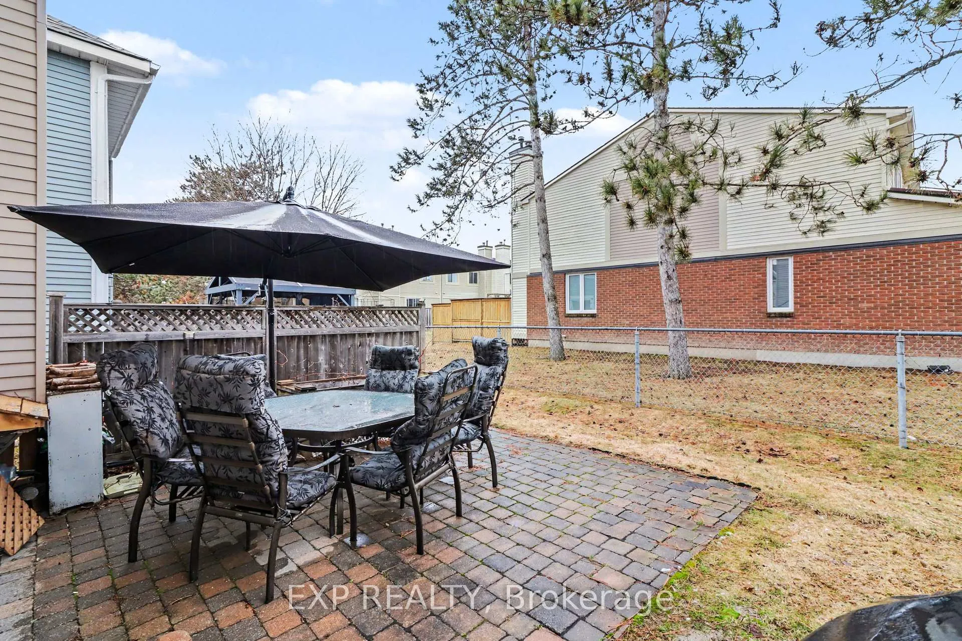 Photo 31 of 358 Valade Crescent, Ottawa, Fallingbrook/Pineridge — HOMEH