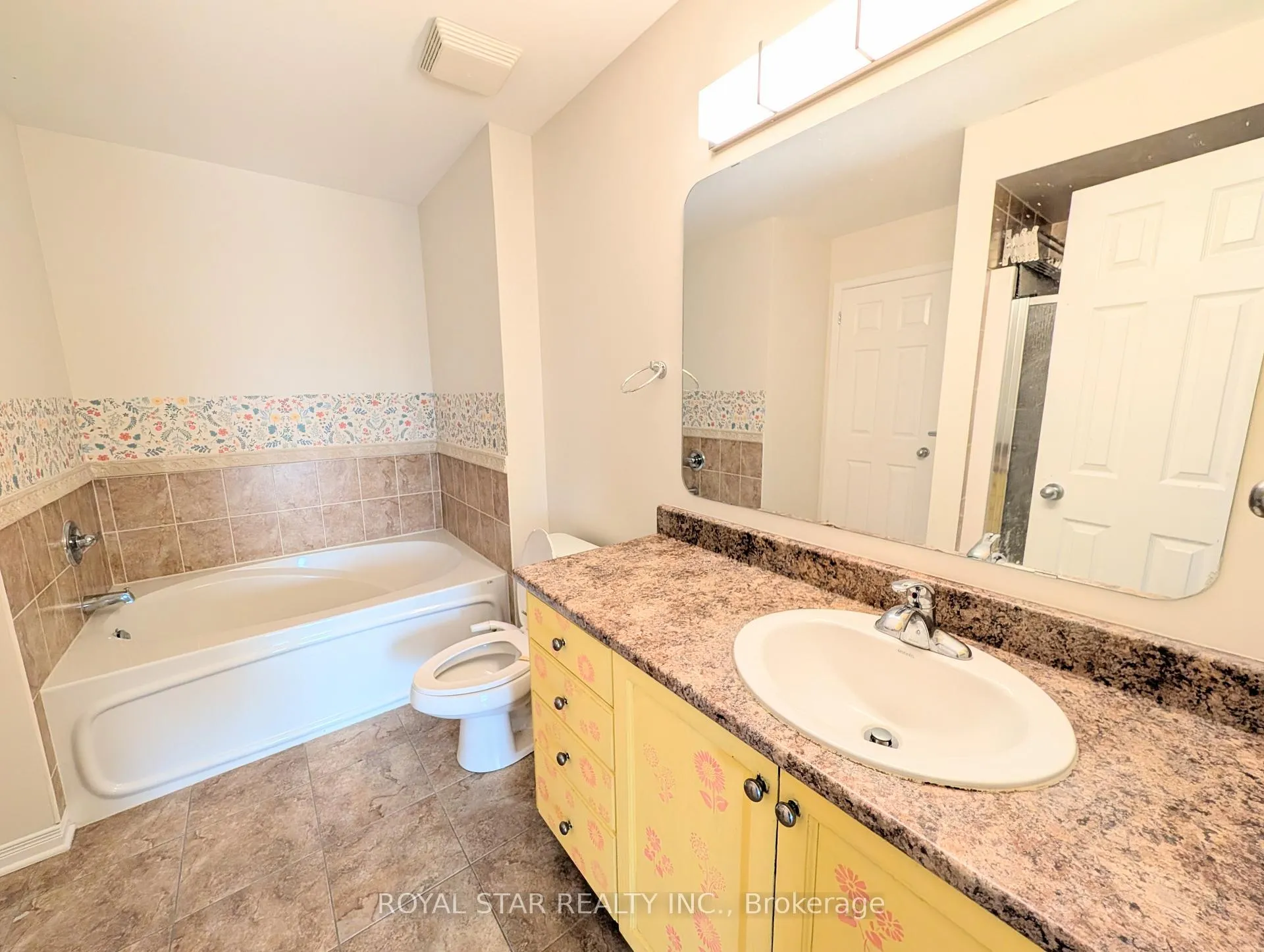 Photo 25 of 241 Keltie Private, Ottawa, Barrhaven - Longfields — HOMEH