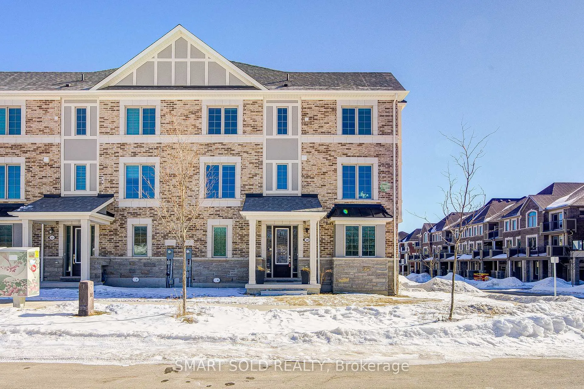 Photo 1 of 58 Thomas Frisby Jr Crescent, Markham, Victoria Square — HOMEH