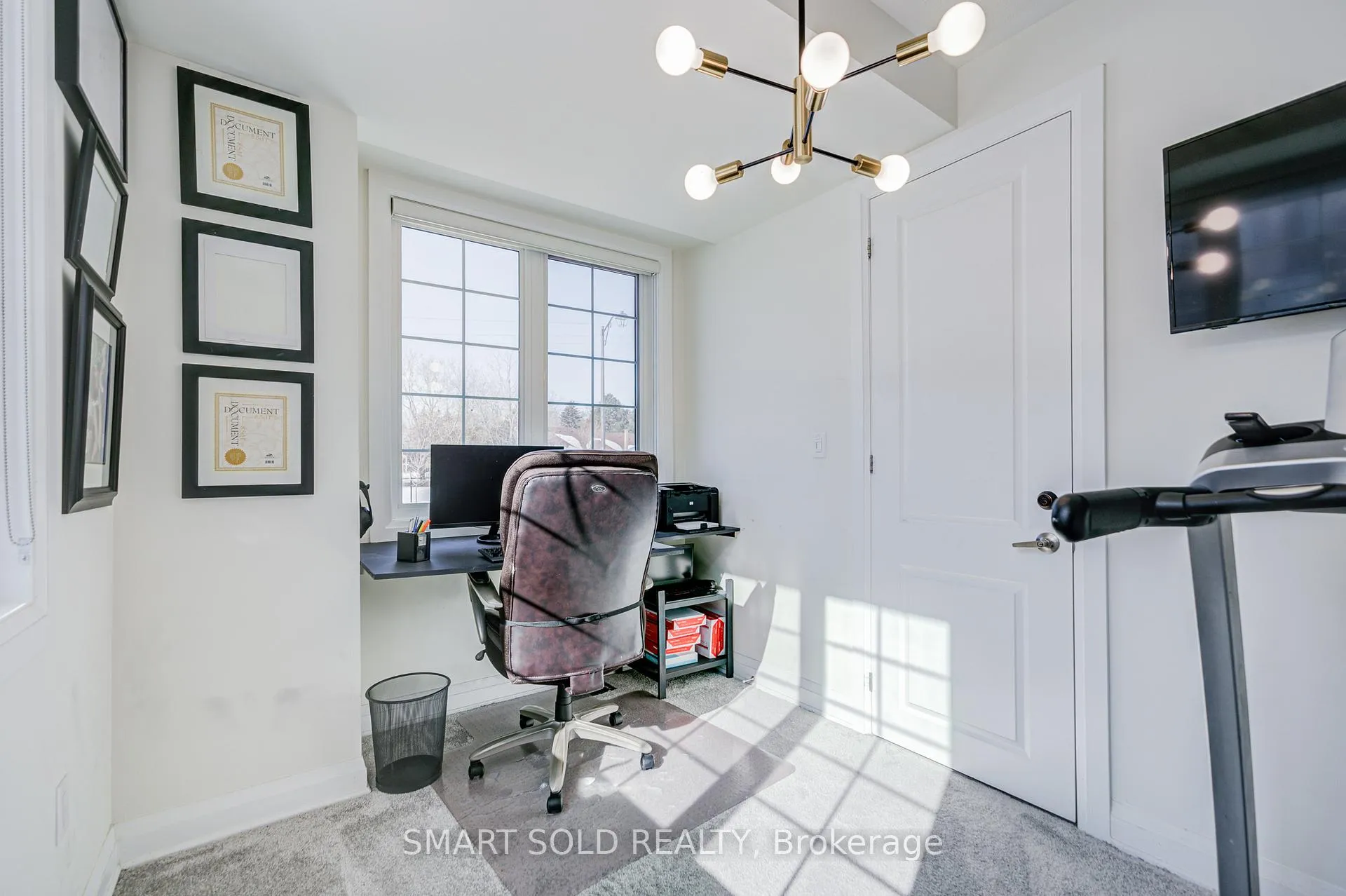 Photo 8 of 58 Thomas Frisby Jr Crescent, Markham, Victoria Square — HOMEH