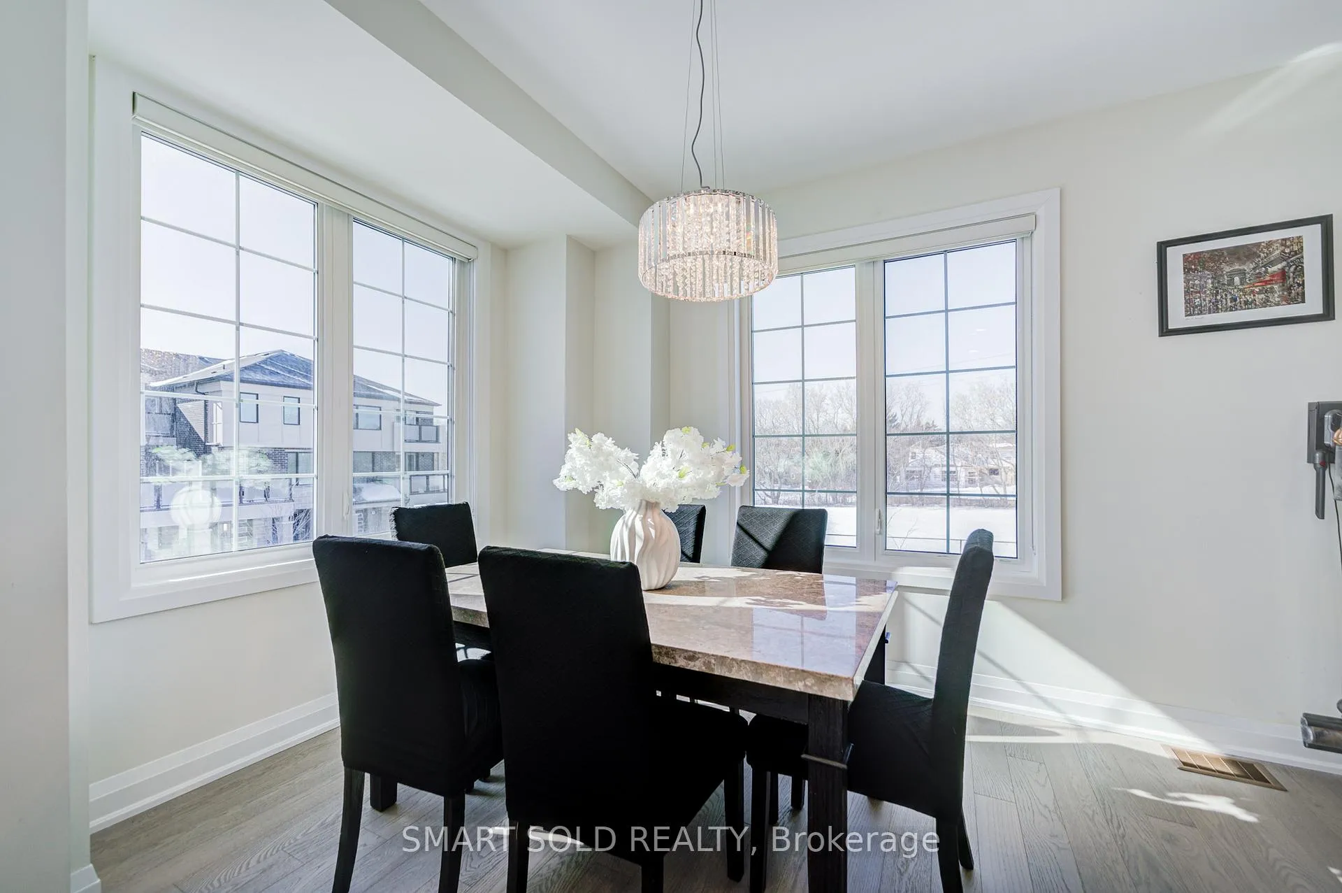 Photo 19 of 58 Thomas Frisby Jr Crescent, Markham, Victoria Square — HOMEH