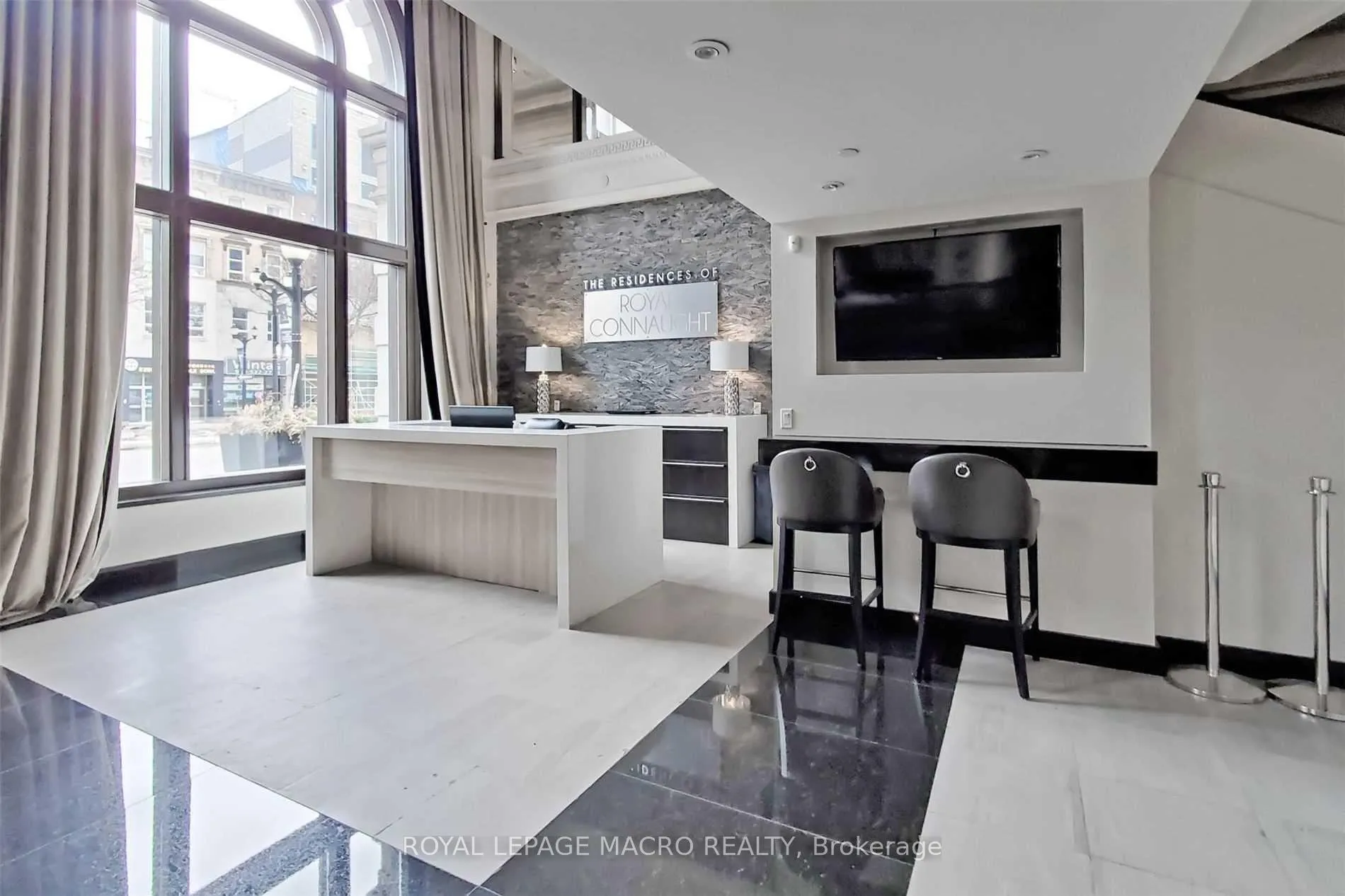 Photo 6 of Unit 1112, 112 King Street E, Hamilton, Beasley — HOMEH