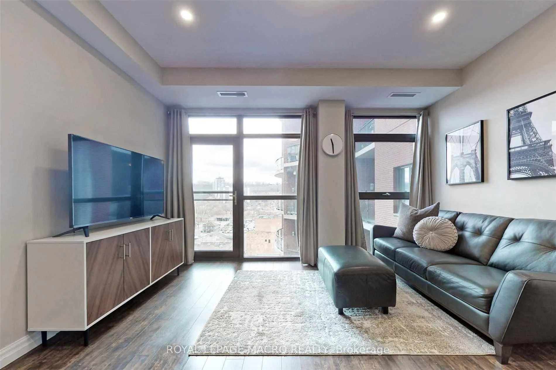 Photo 8 of Unit 1112, 112 King Street E, Hamilton, Beasley — HOMEH