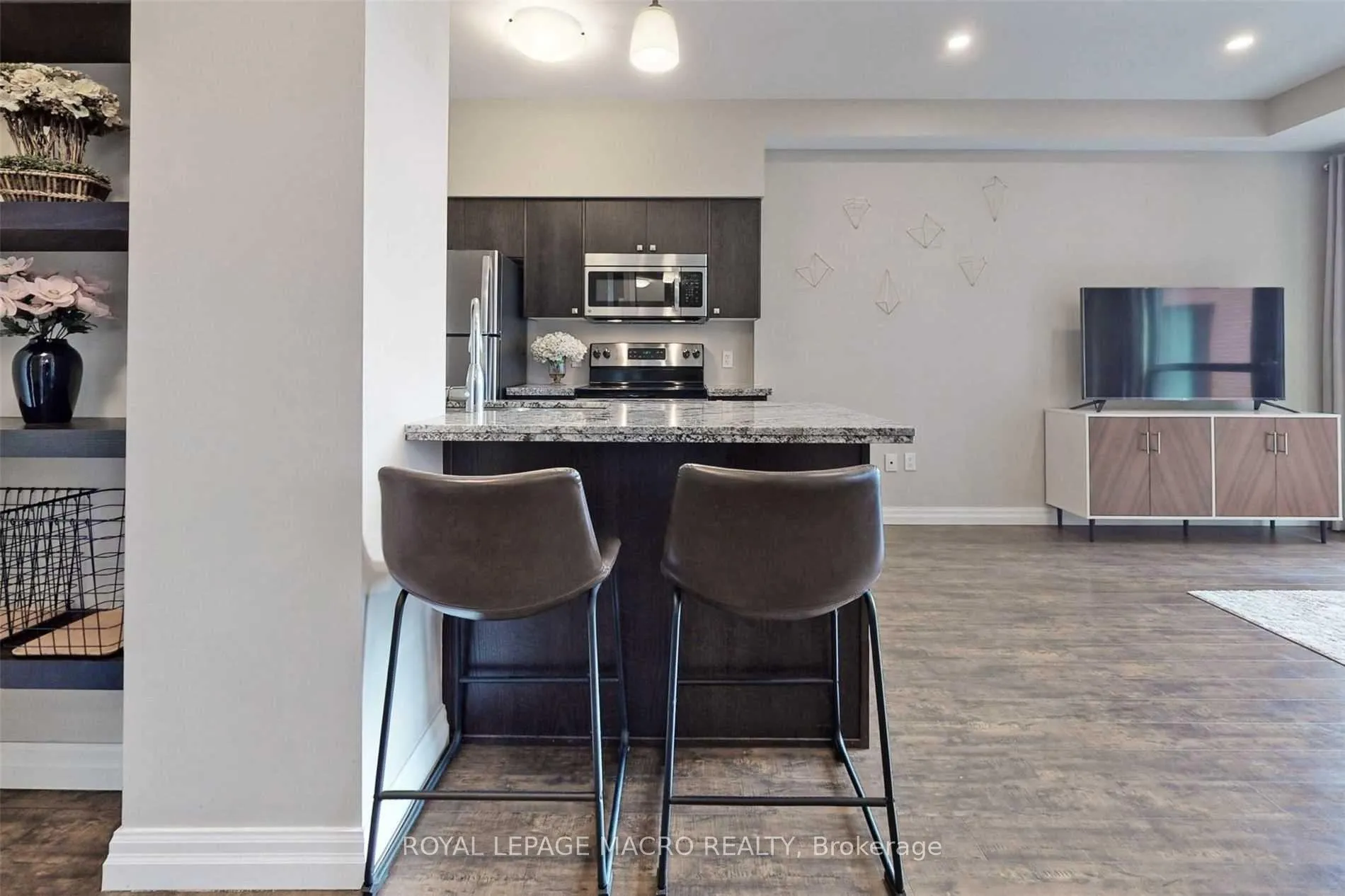 Photo 13 of Unit 1112, 112 King Street E, Hamilton, Beasley — HOMEH