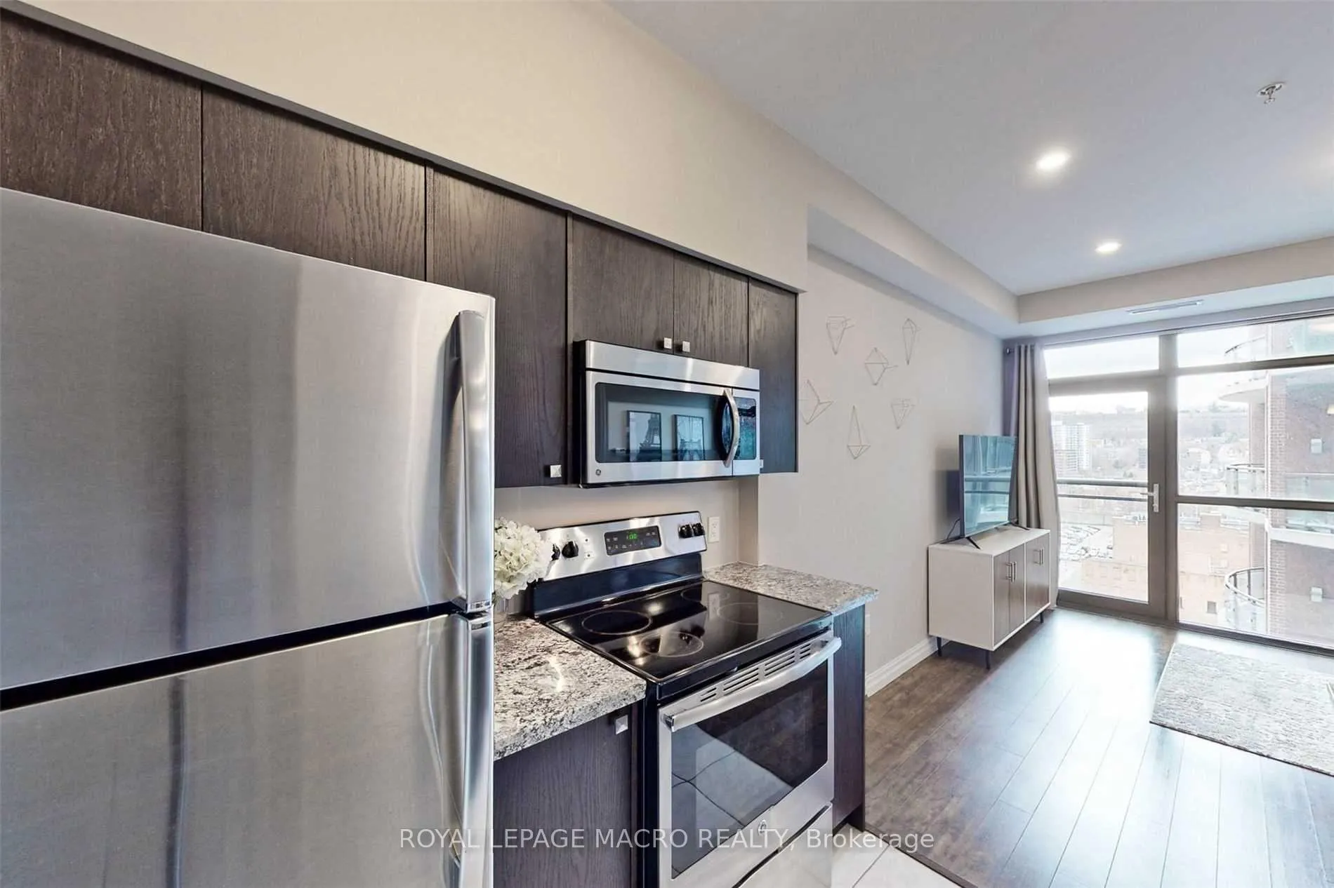 Photo 15 of Unit 1112, 112 King Street E, Hamilton, Beasley — HOMEH
