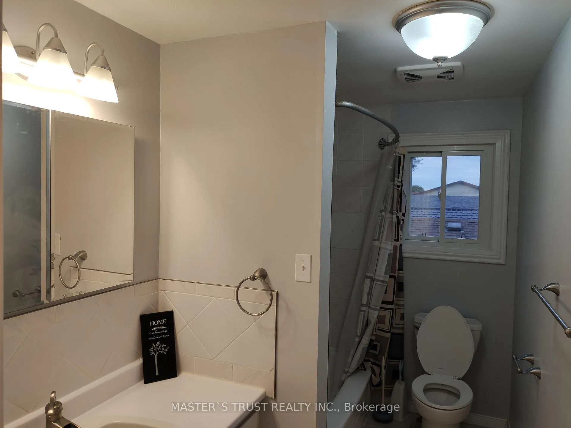 Photo 11 of 360 Imperial Road S, Guelph, Willow West/Sugarbush/West Acres — HOMEH