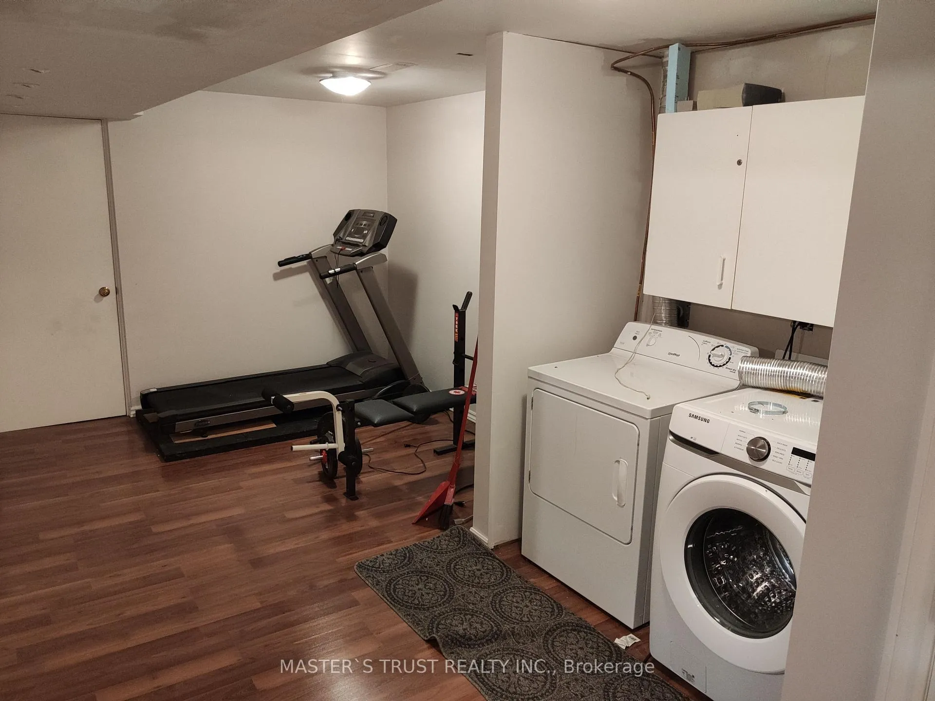 Photo 12 of 360 Imperial Road S, Guelph, Willow West/Sugarbush/West Acres — HOMEH
