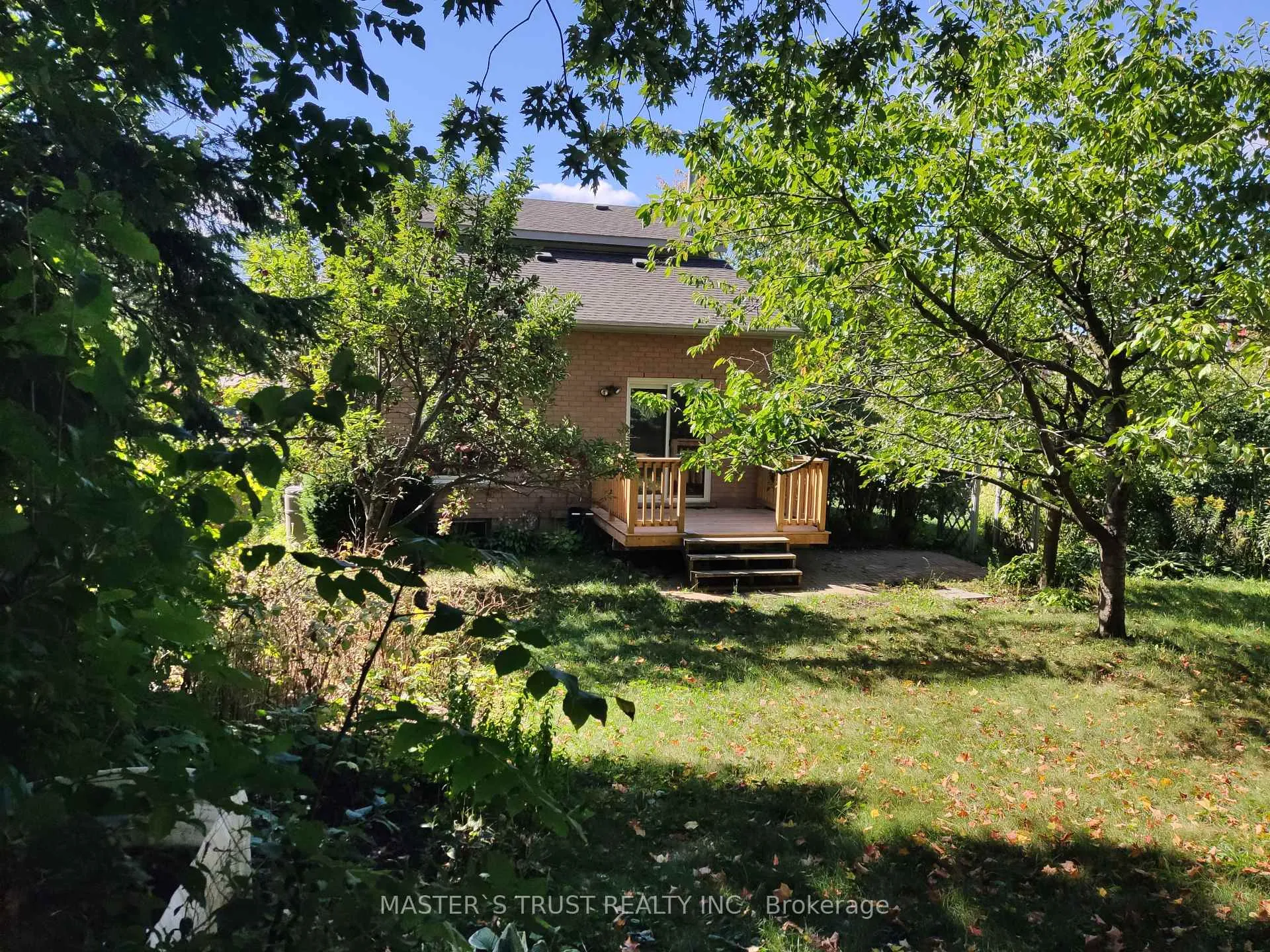 Photo 15 of 360 Imperial Road S, Guelph, Willow West/Sugarbush/West Acres — HOMEH