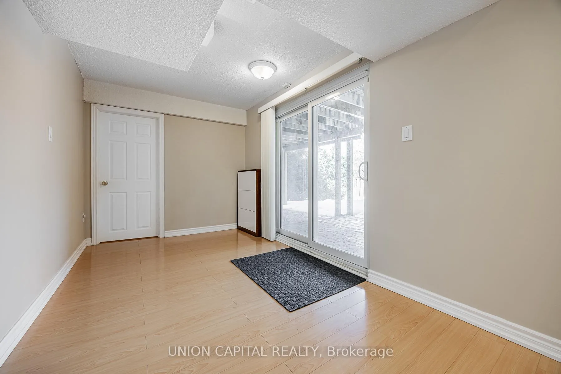Photo 3 of Unit Bsmt, 21 Kings College Road, Markham, Aileen-Willowbrook — HOMEH