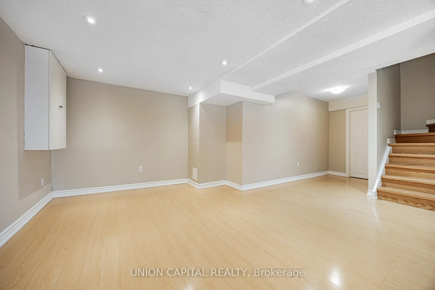 Photo 9 of Unit Bsmt, 21 Kings College Road, Markham, Aileen-Willowbrook — HOMEH