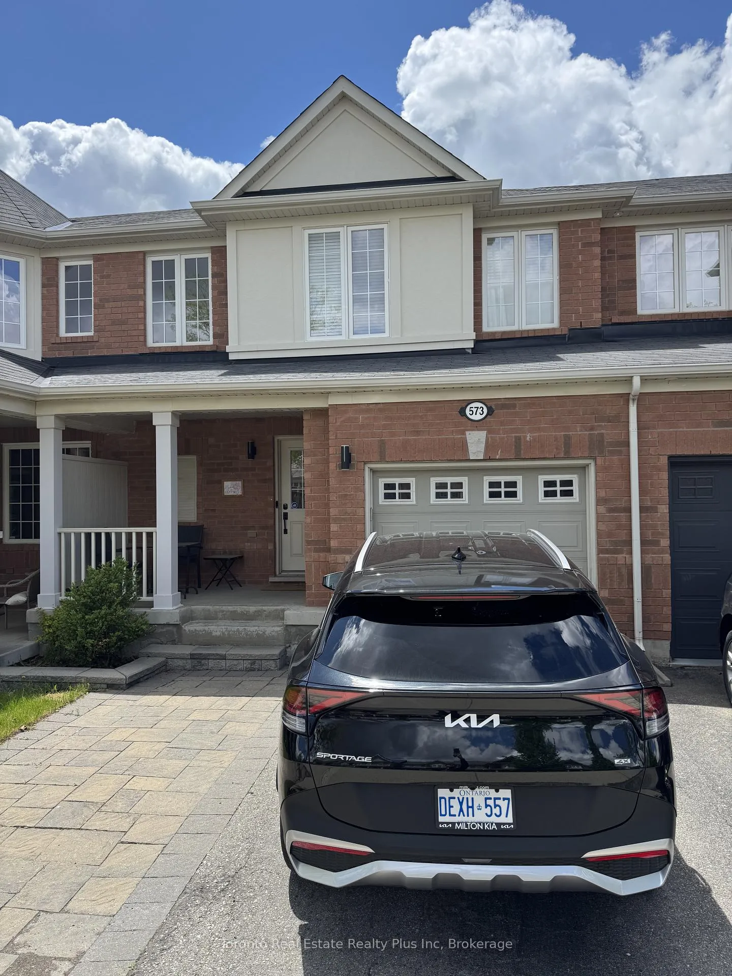 Photo 2 of 573 Cargill Path, Milton, Coates — HOMEH