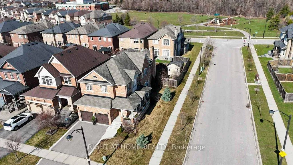 Photo 7 of 75 Hartwell Road, Halton Hills, Georgetown — HOMEH