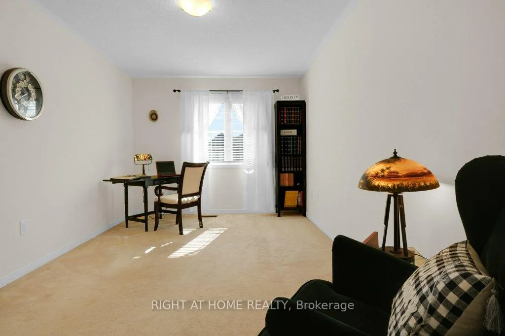 Photo 35 of 75 Hartwell Road, Halton Hills, Georgetown — HOMEH