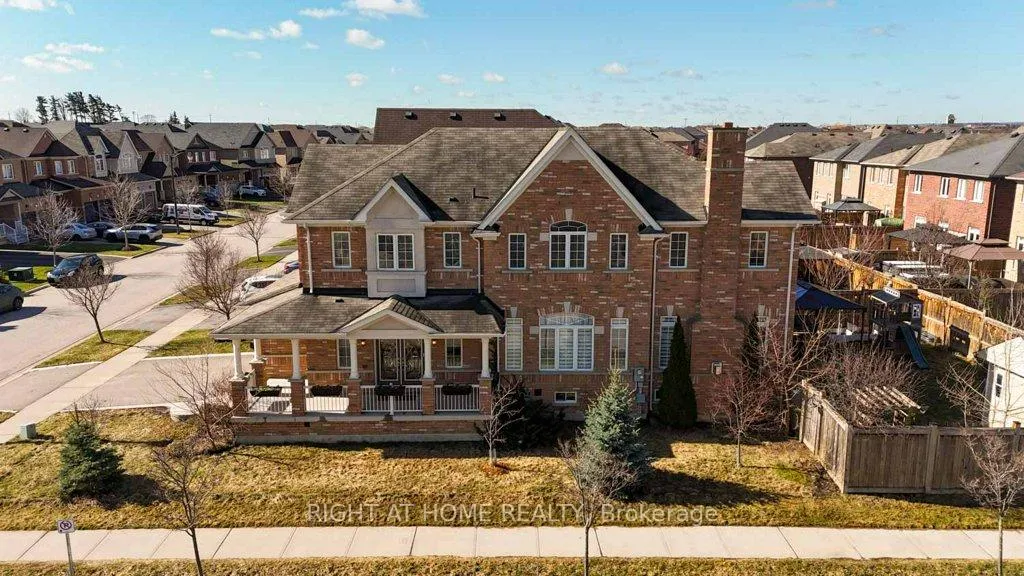 Photo 43 of 75 Hartwell Road, Halton Hills, Georgetown — HOMEH