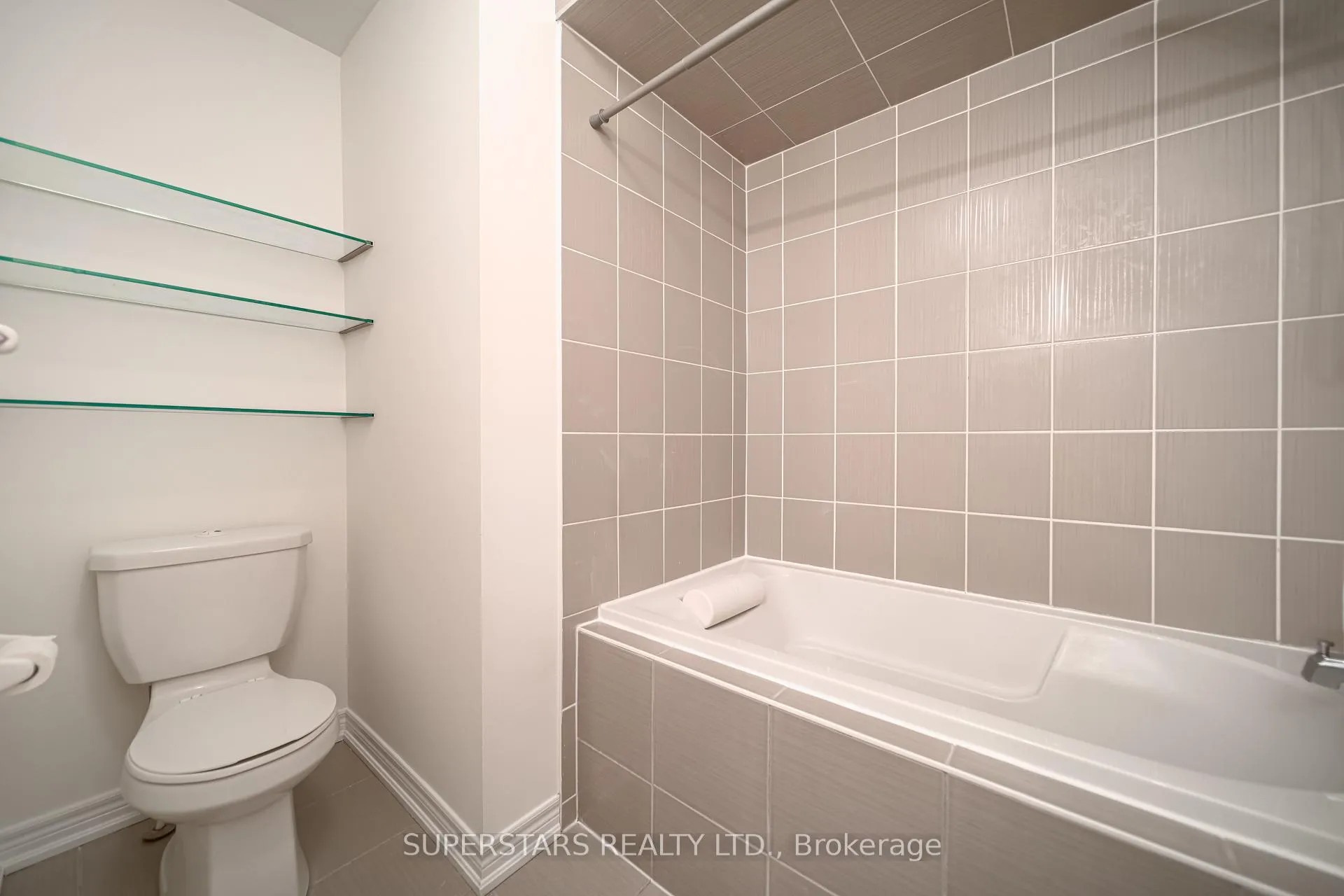 Photo 24 of 10000 Mccowan Road, Markham, Berczy — HOMEH