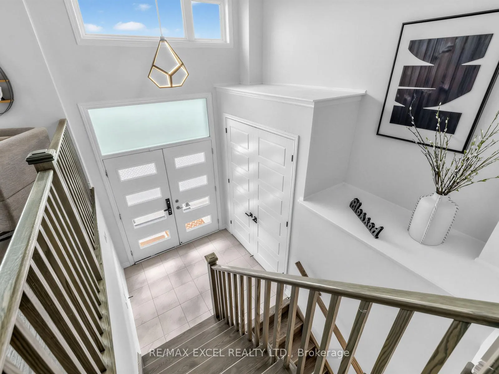 Photo 2 of 38 Navitas Crescent, Markham, Victoria Square — HOMEH