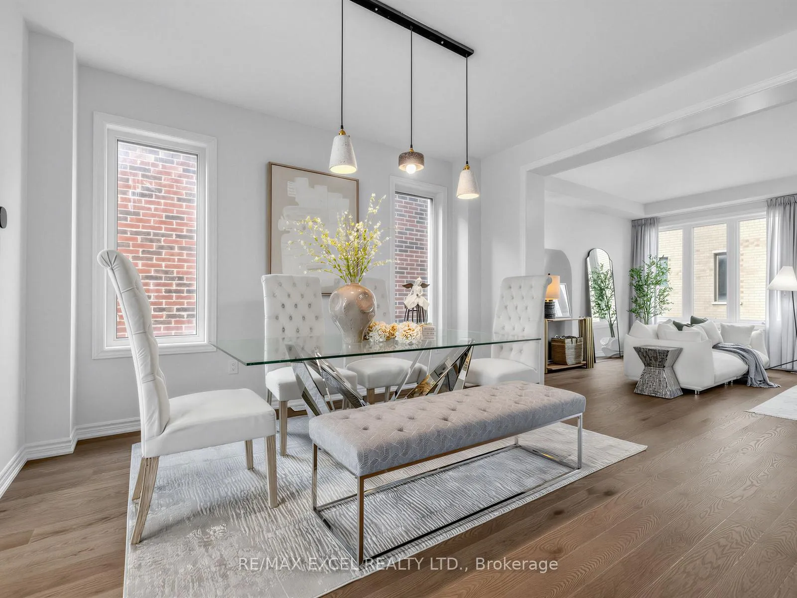 Photo 8 of 38 Navitas Crescent, Markham, Victoria Square — HOMEH