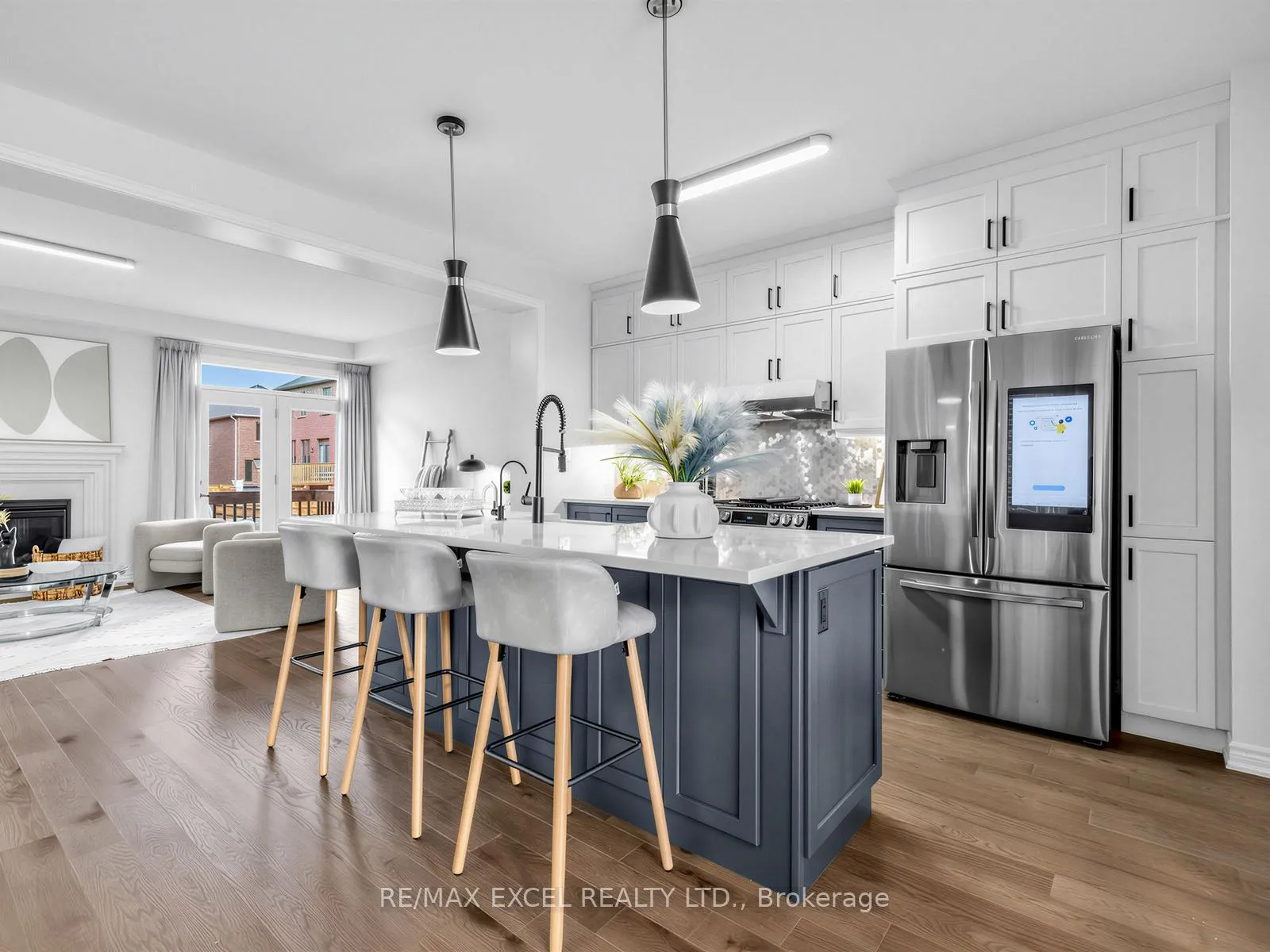 Photo 12 of 38 Navitas Crescent, Markham, Victoria Square — HOMEH