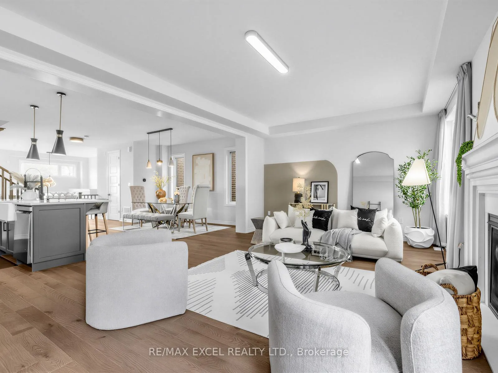 Photo 18 of 38 Navitas Crescent, Markham, Victoria Square — HOMEH