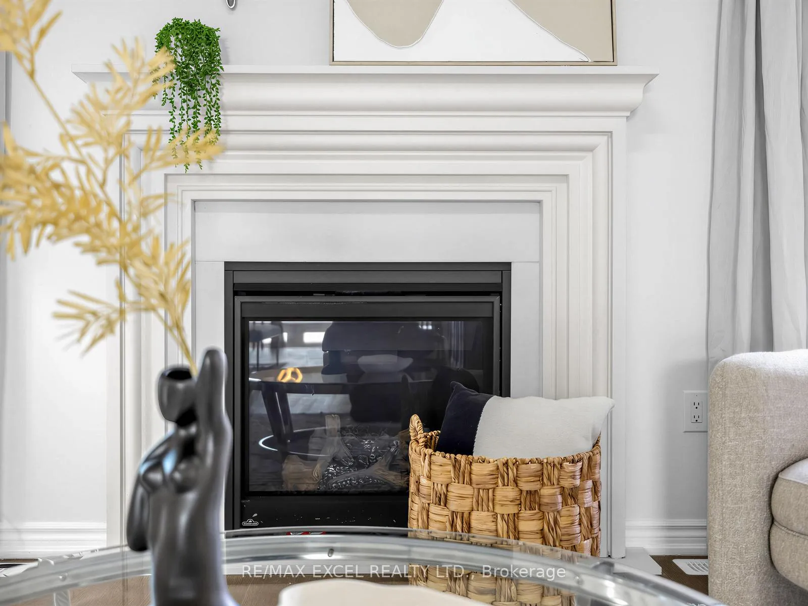 Photo 19 of 38 Navitas Crescent, Markham, Victoria Square — HOMEH