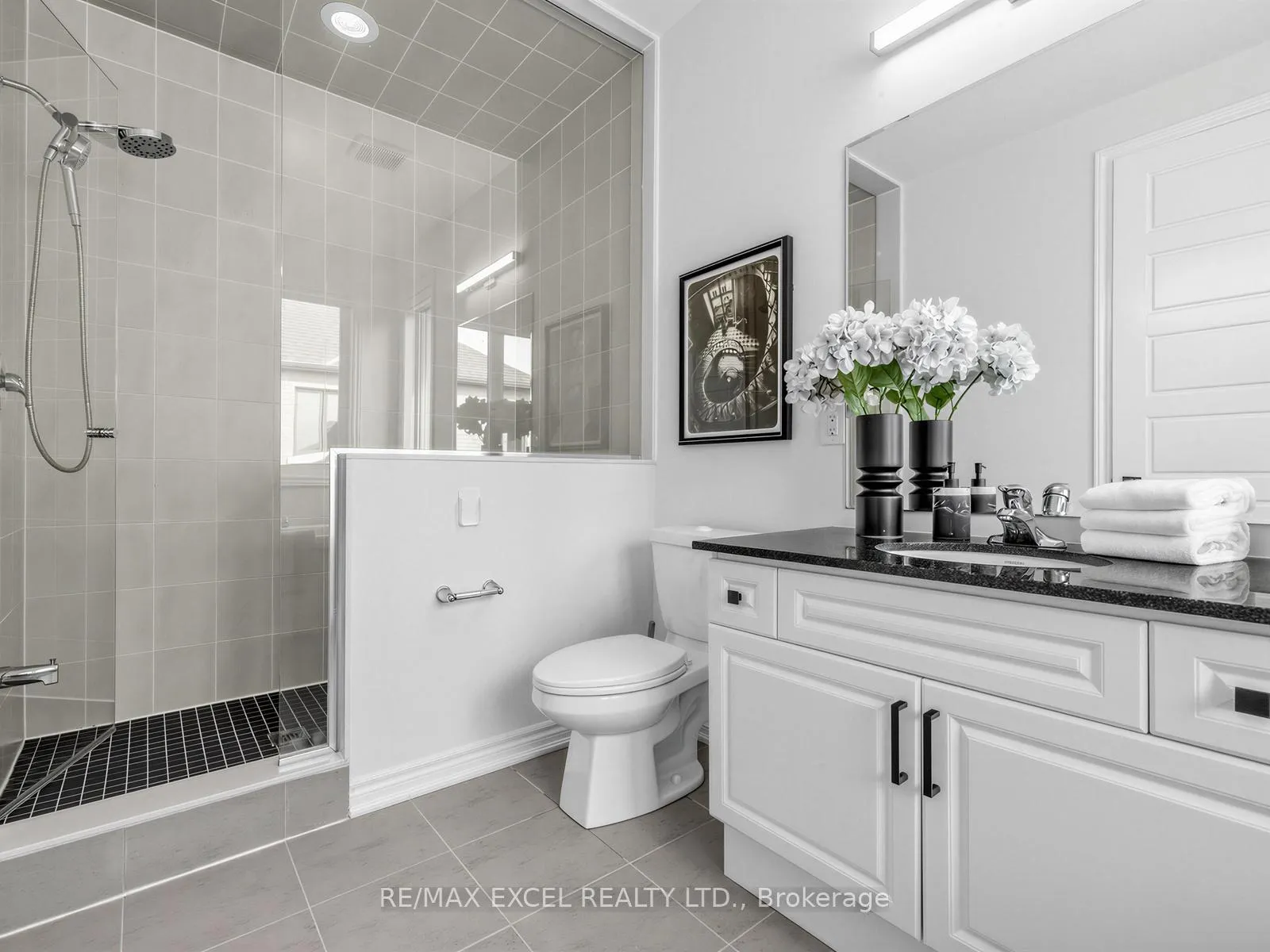 Photo 22 of 38 Navitas Crescent, Markham, Victoria Square — HOMEH