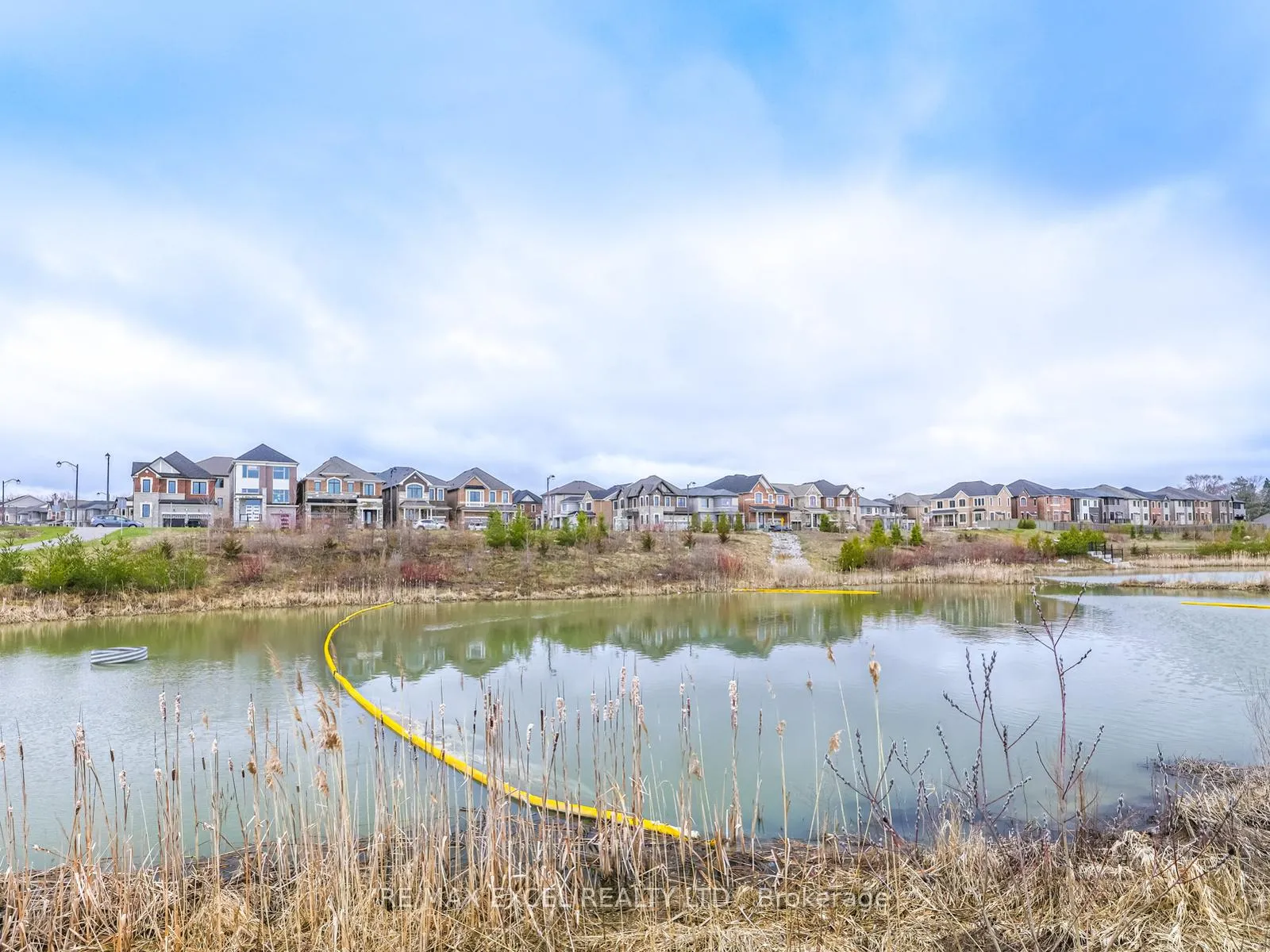 Photo 34 of 38 Navitas Crescent, Markham, Victoria Square — HOMEH