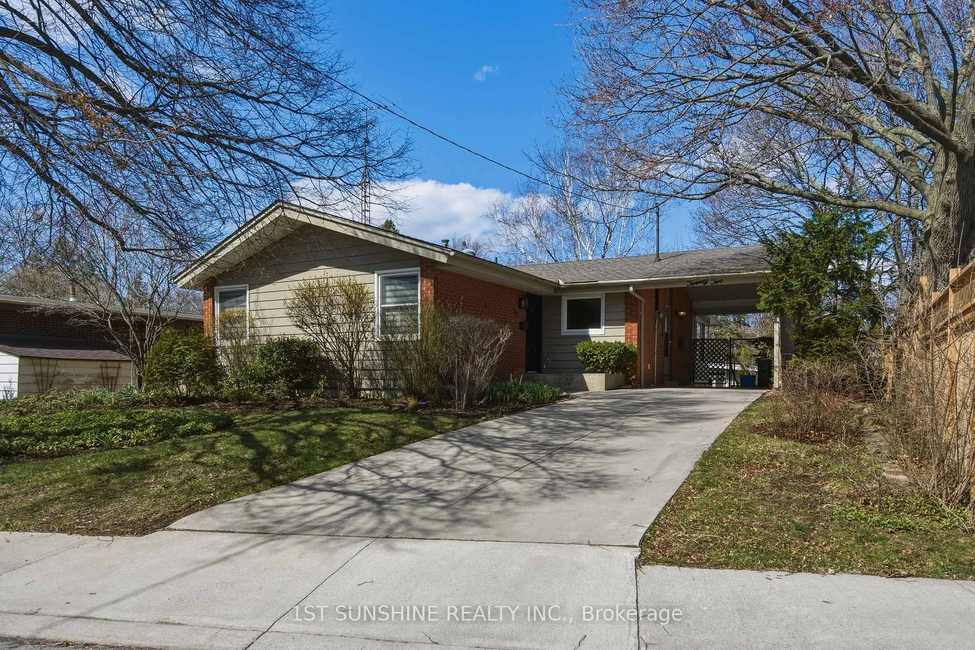 Photo 1 of 22 Westaway Place, Hamilton, Buchanan — HOMEH