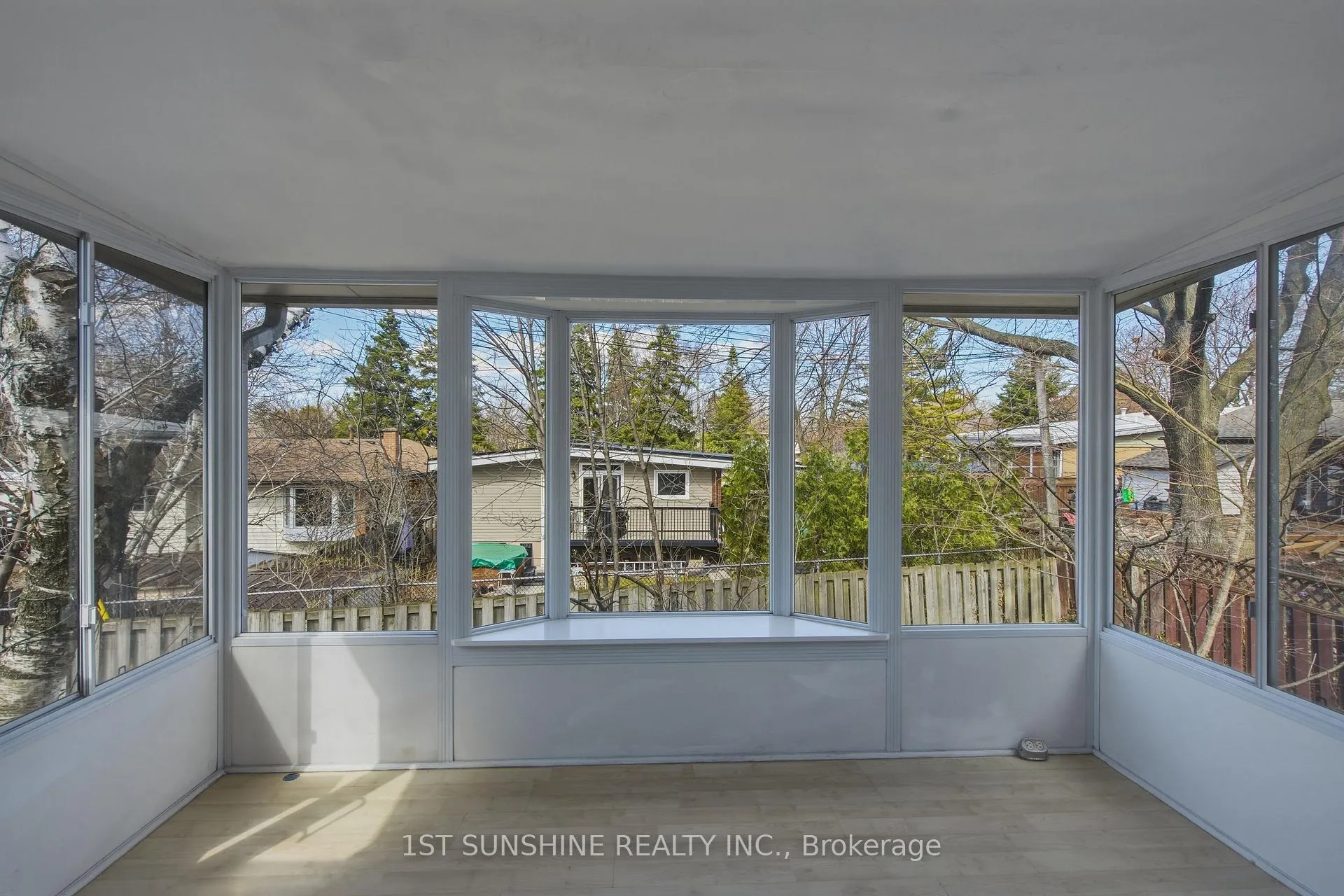 Photo 14 of 22 Westaway Place, Hamilton, Buchanan — HOMEH