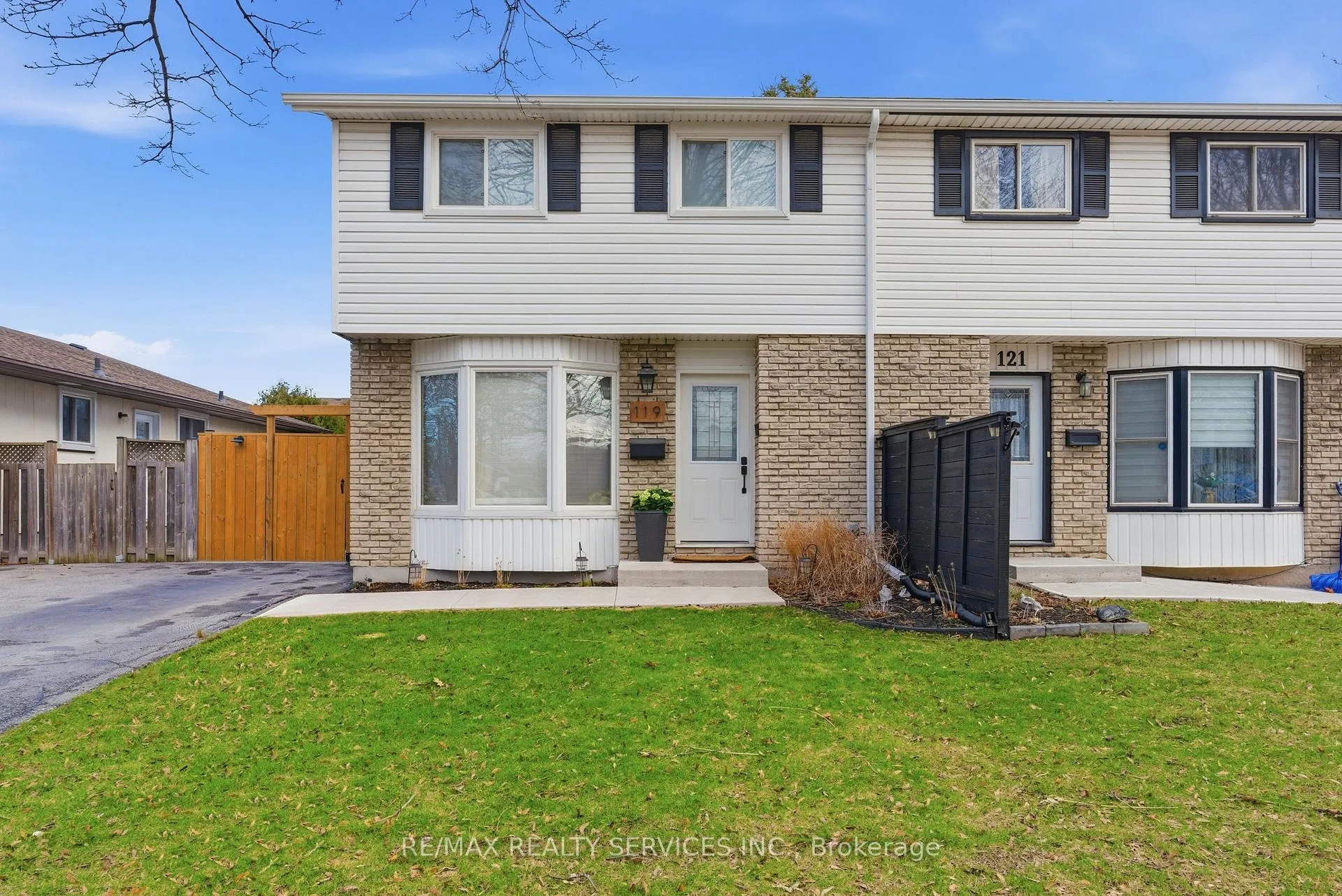 Photo 1 of 119 Dorothy Street, St. Catharines, Lakeport — HOMEH